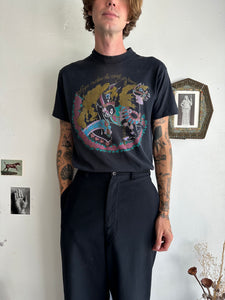 1980s Love Makes the World Go ‘Round T-Shirt (M/L)