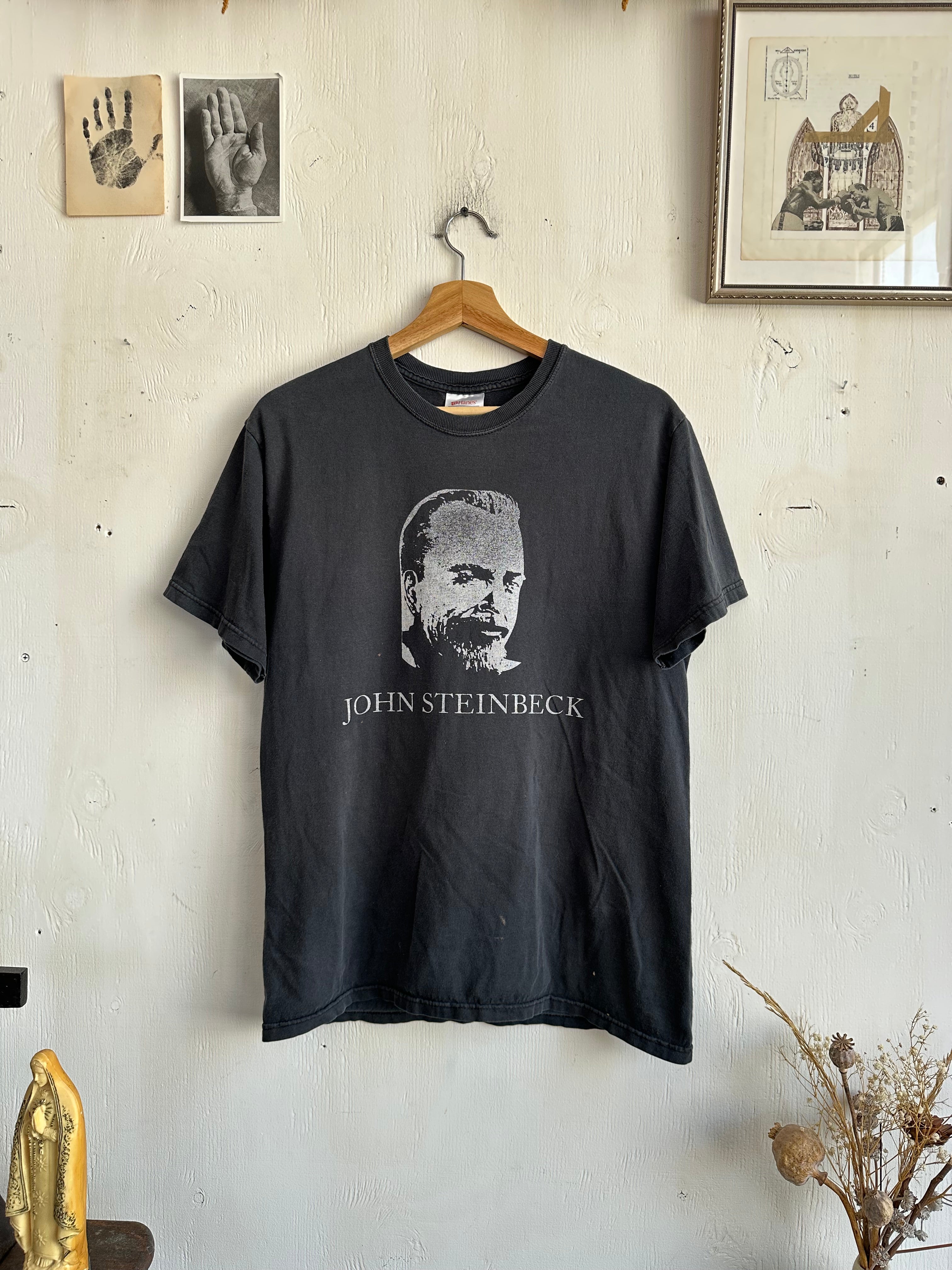 1990s Faded John Steinbeck T-Shirt (M/L)