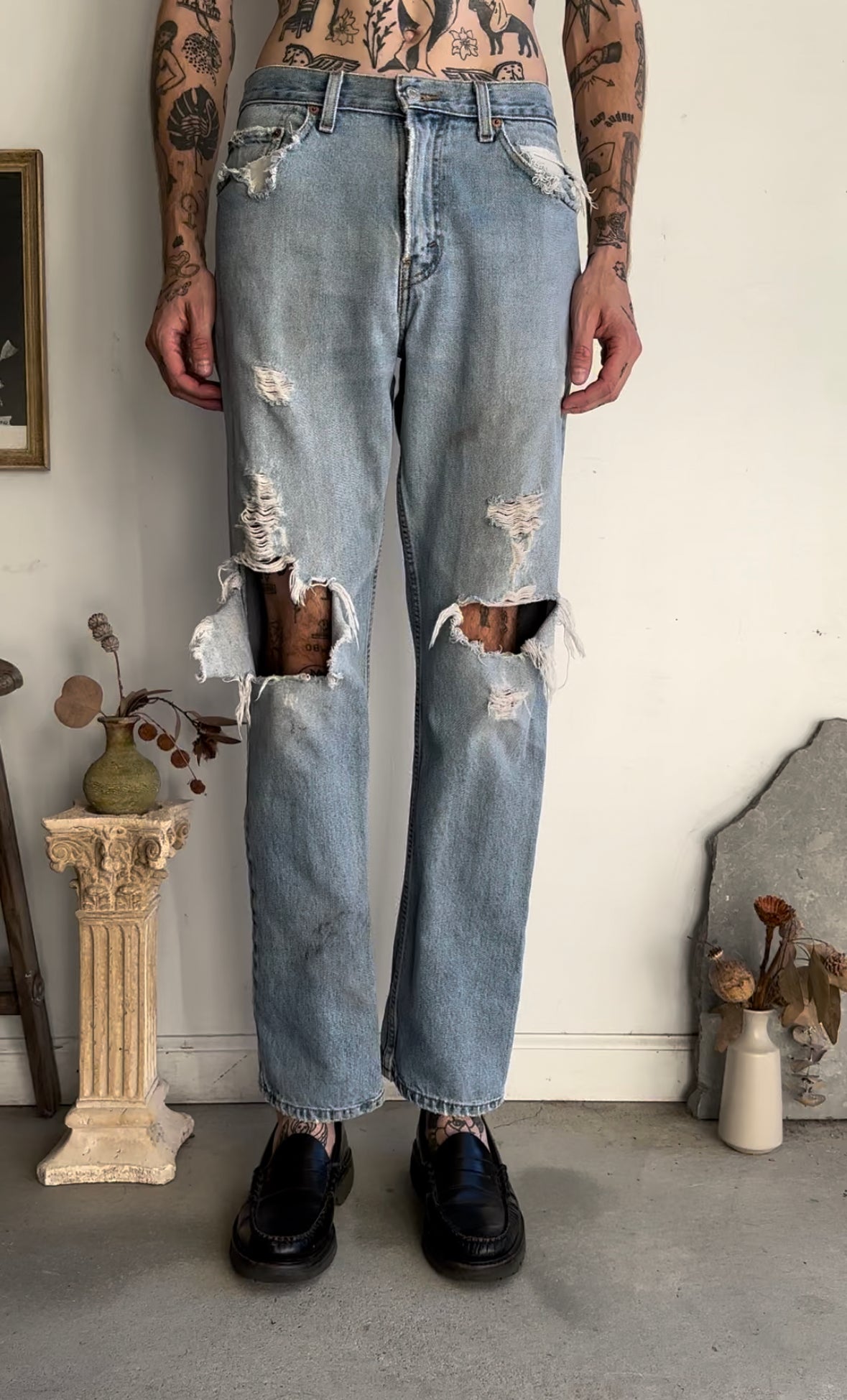 1990s Shredded Levi's 505's (30 x 32)