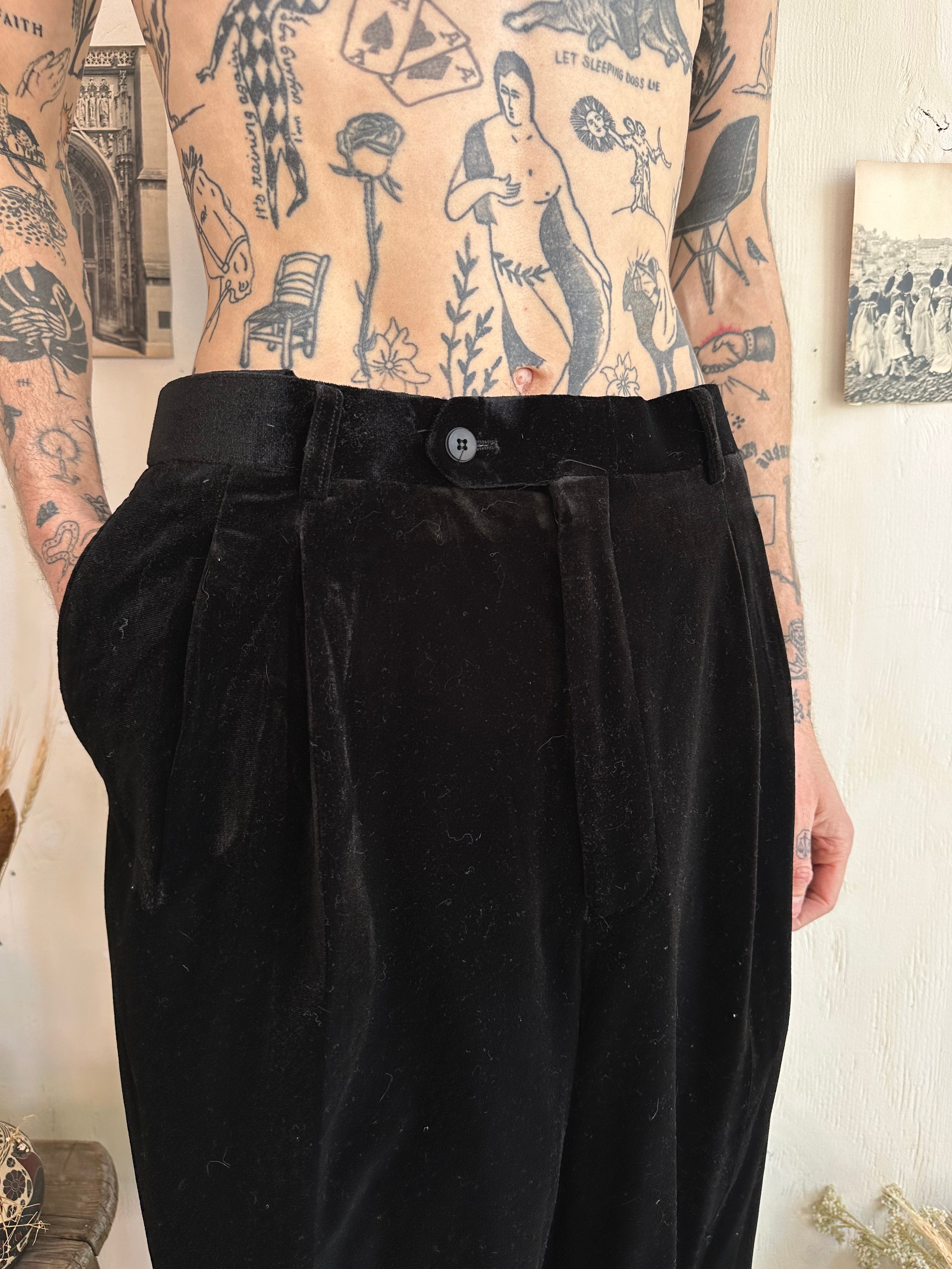 1980s Baggy Velvet Pleated Trousers (32/36)