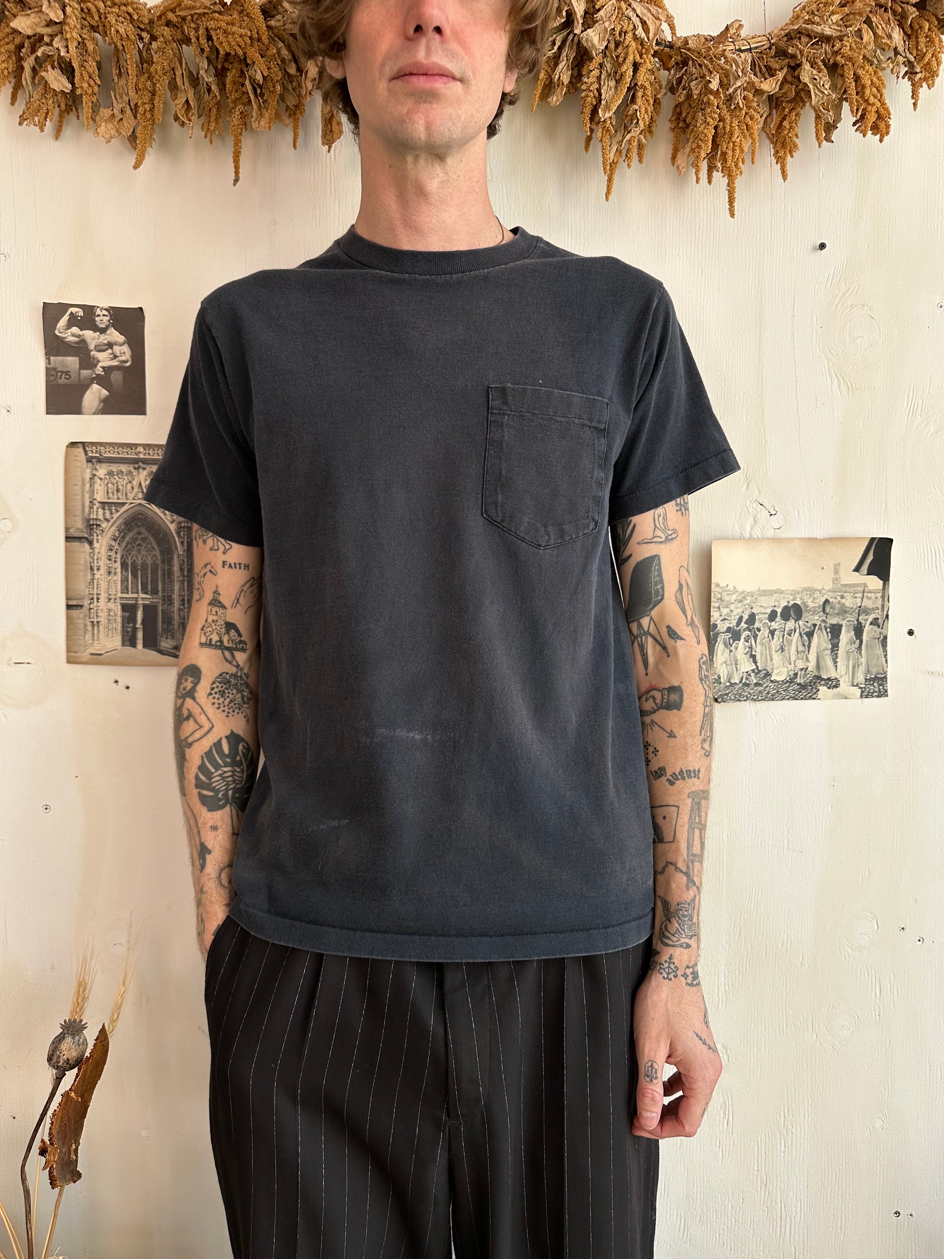 1990s Sunfaded Pocket Tee (M/L)