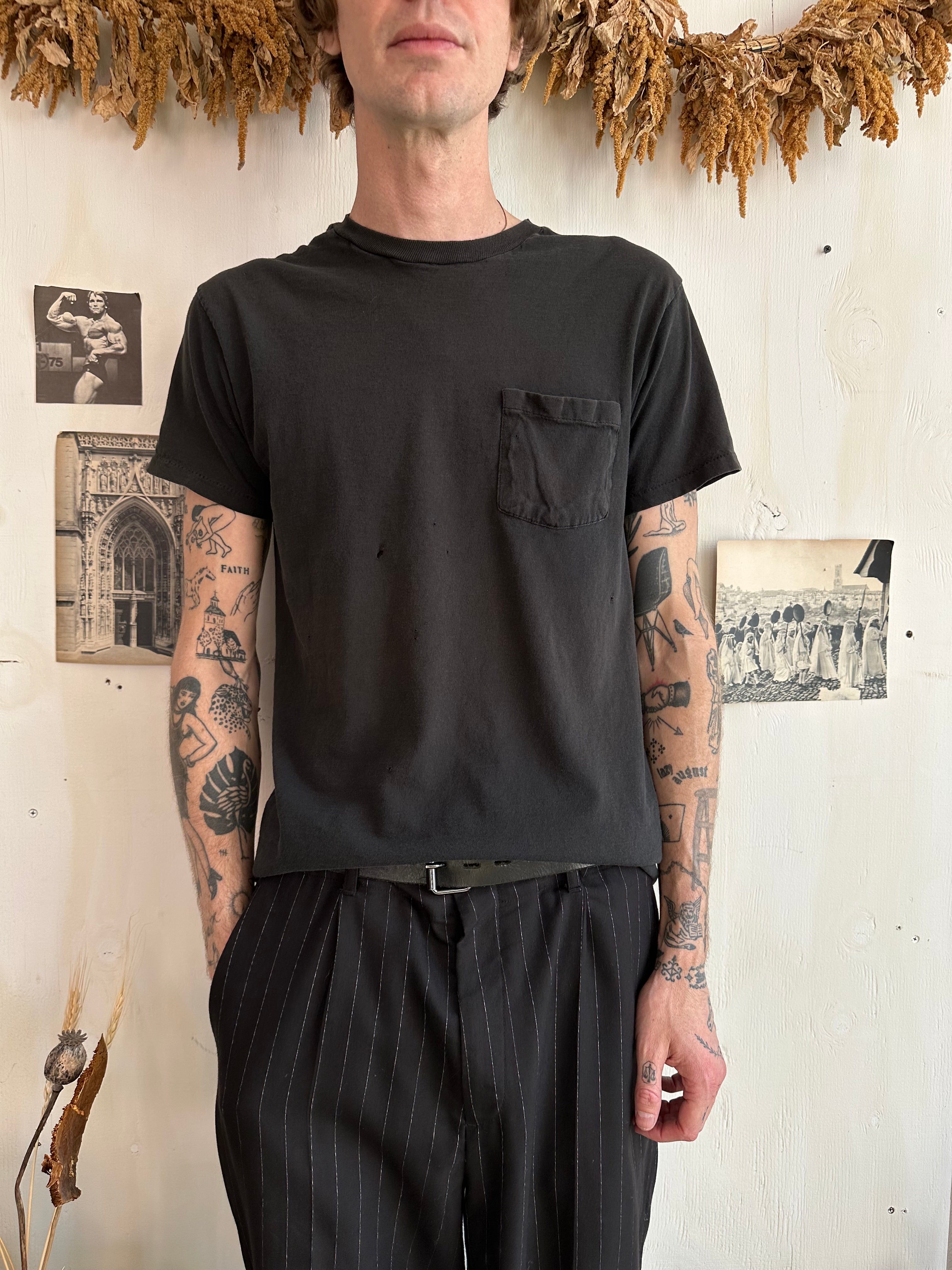 1980s Well Worn Pocket Tee (M/L)