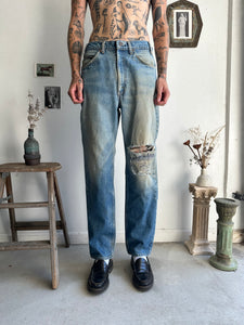 1980s Hand-Repaired Levi’s Orange Tabs 550s (34/31)