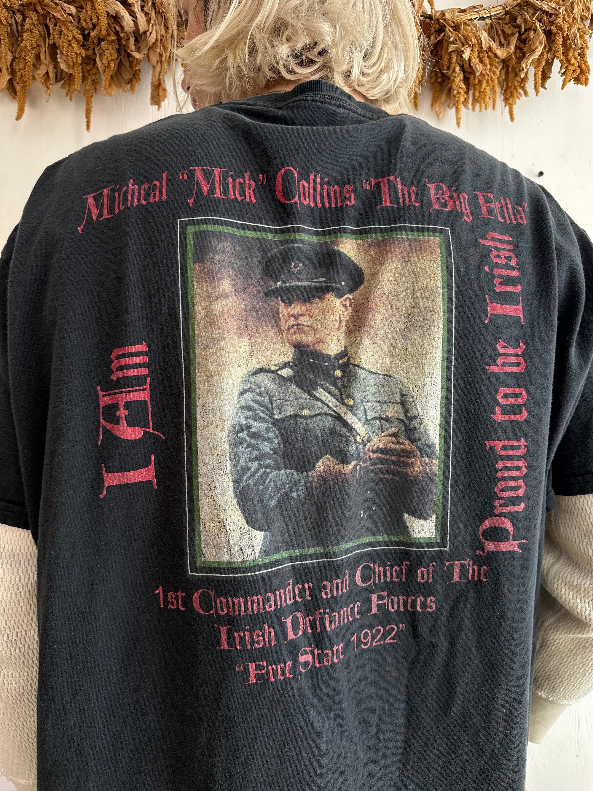 2000s Micheal Collins Irish Defense Forces T-Shirt