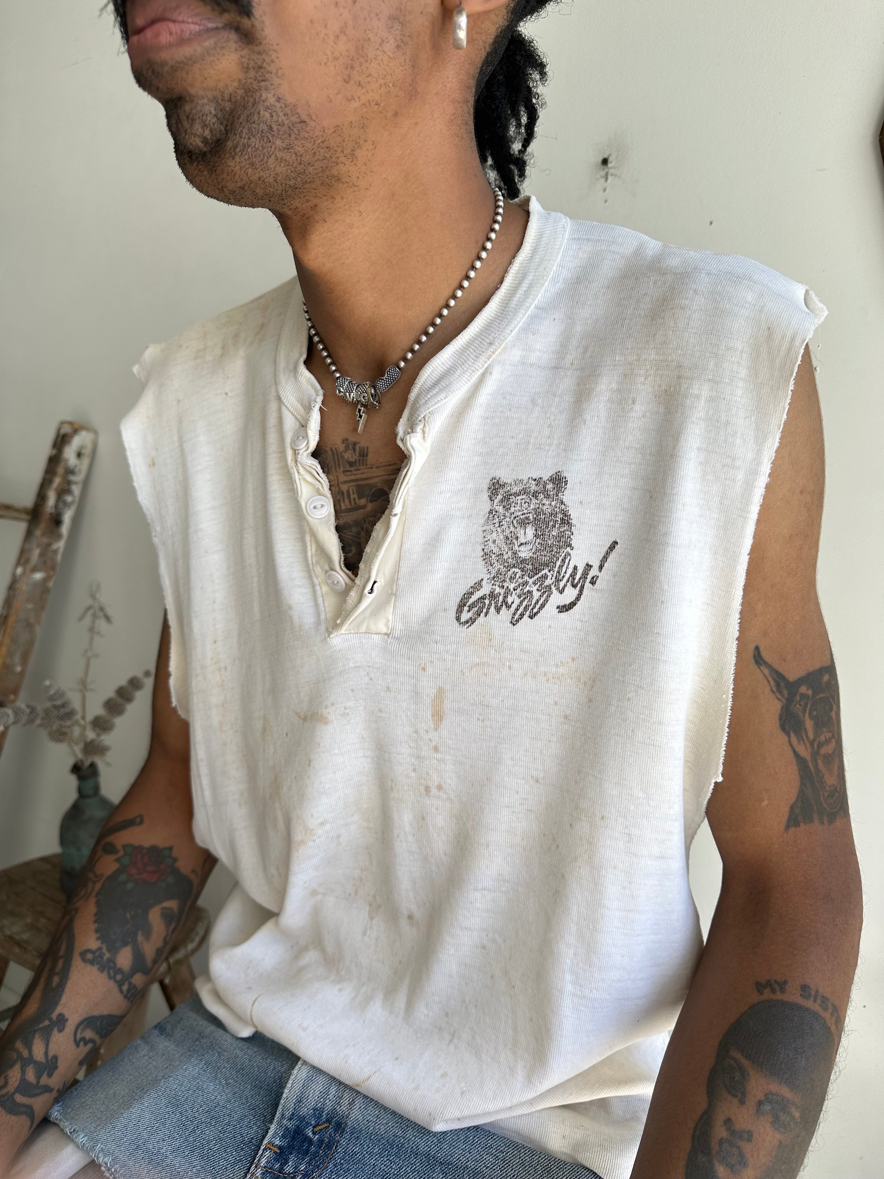 1980s Thrashed Grizzlies Muscle Tee (M/L)