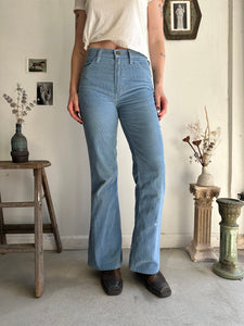 1970s Light Blue Women’s Wranglers Cords (28/31)