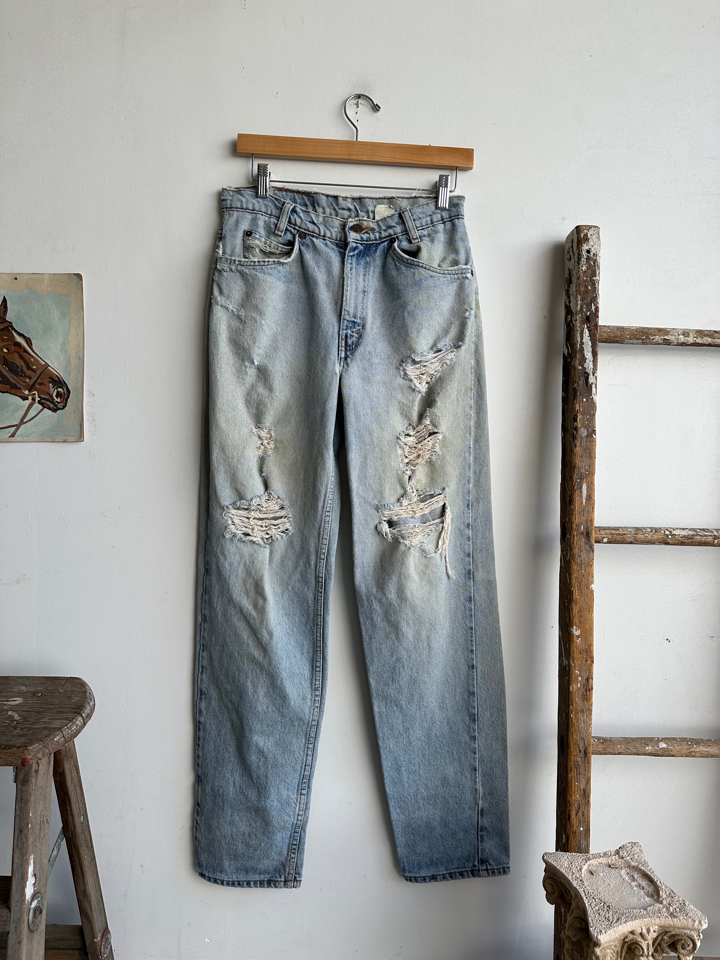 1990s Thrashed Levi’s 550s Jeans (30 x 31)