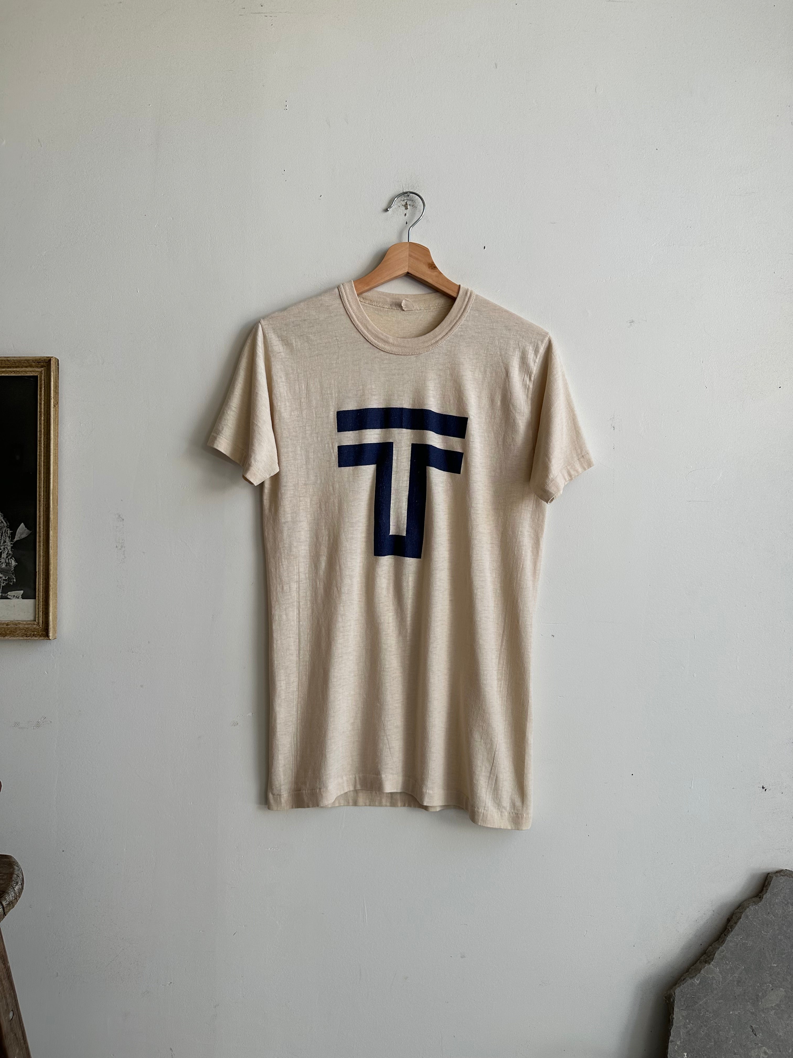 1970s Faded "T" Shirt (M/L)