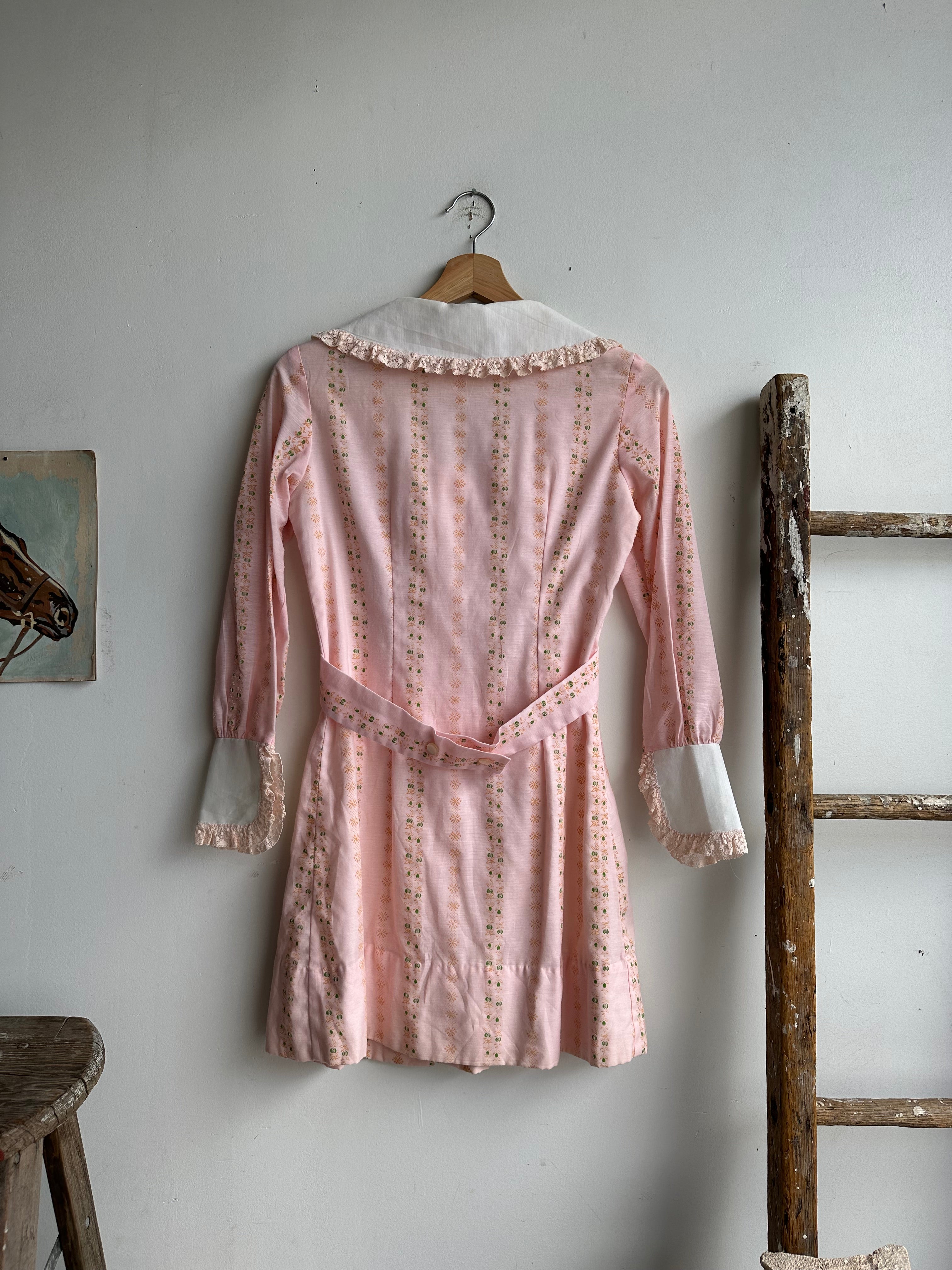 1970s Pink Floral Button Down Mini (XS/S)