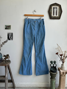 1970s Light Blue Women’s Wranglers Cords (28/31)