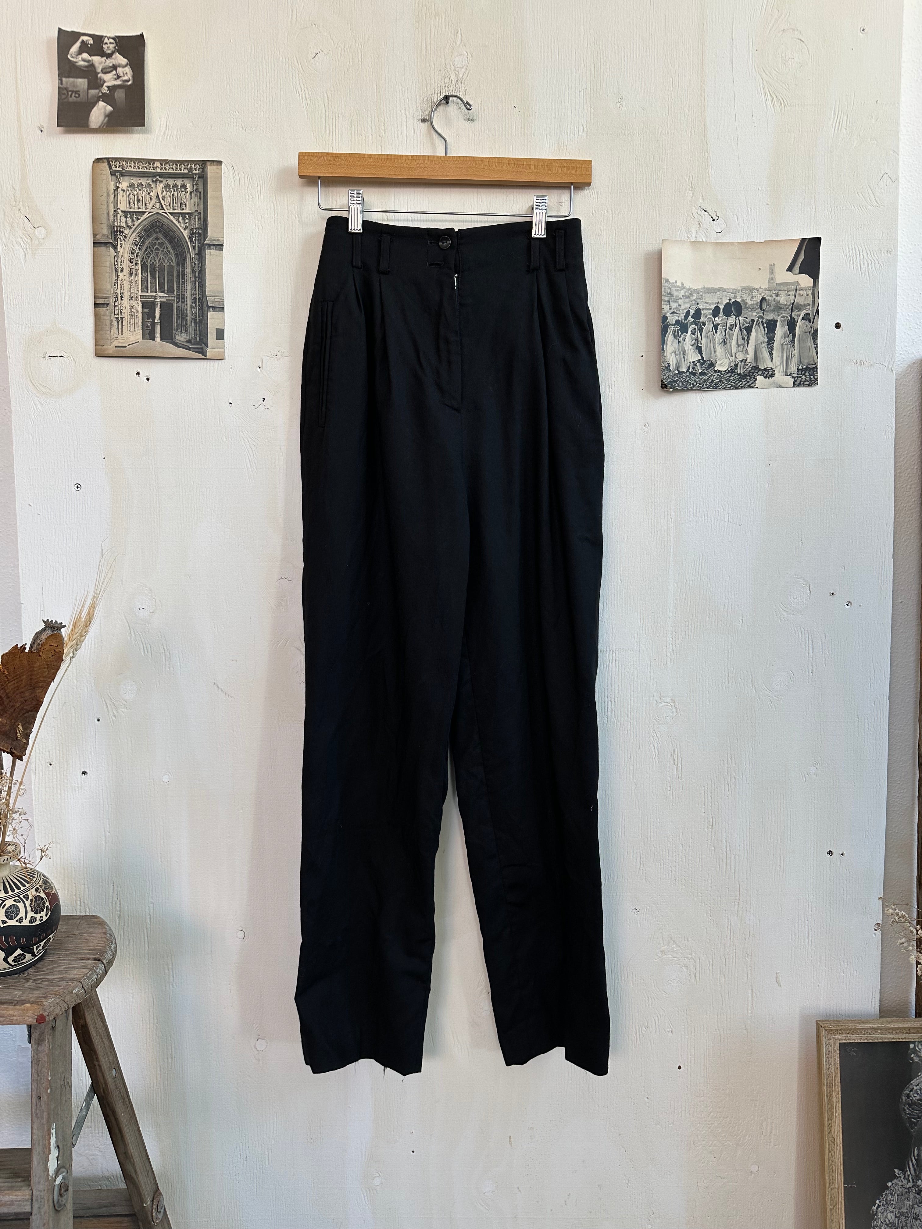 1970s Pleated Trouser (26/30)