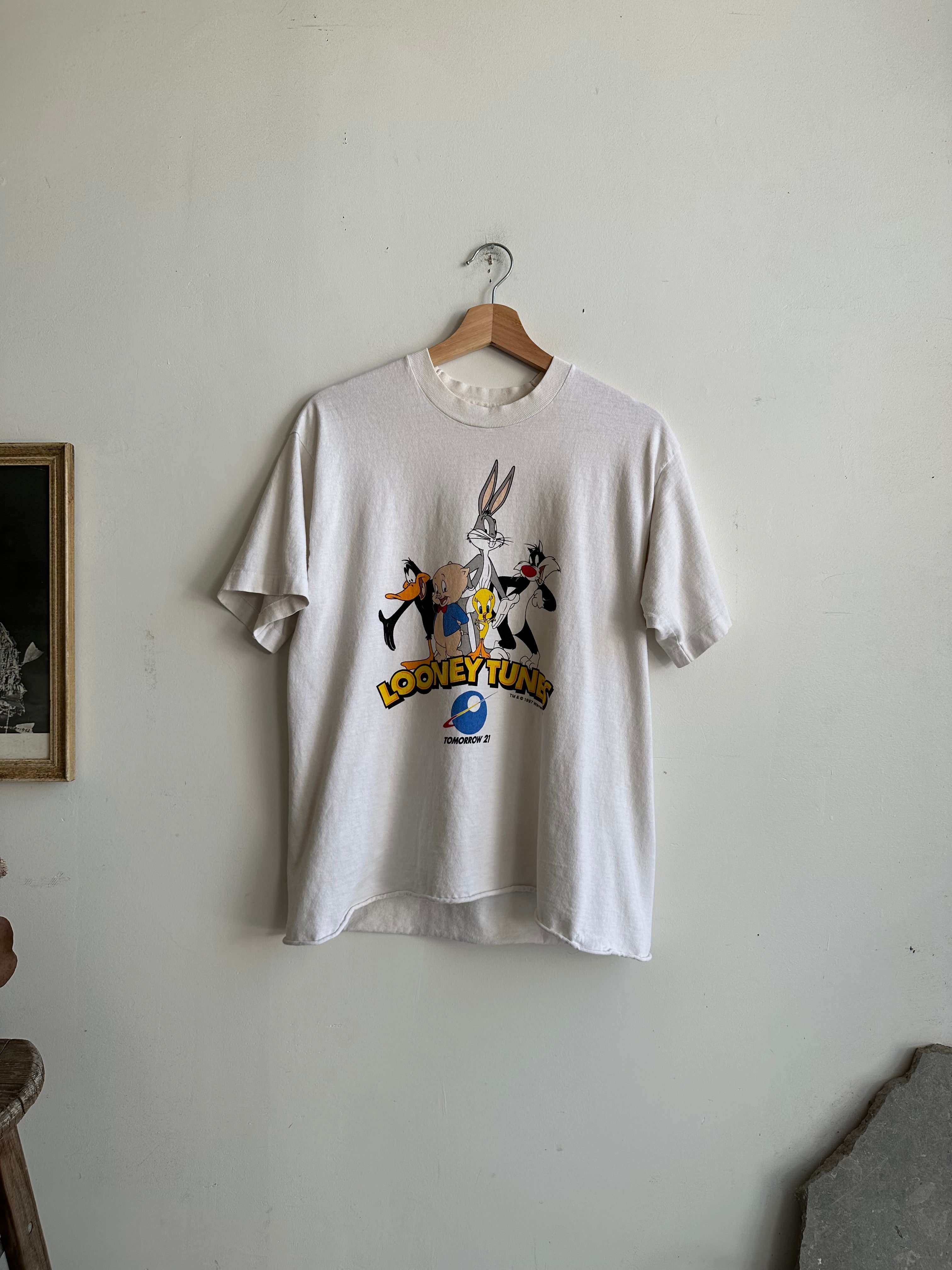 1997 Looney Tunes T-Shirt (M/L)