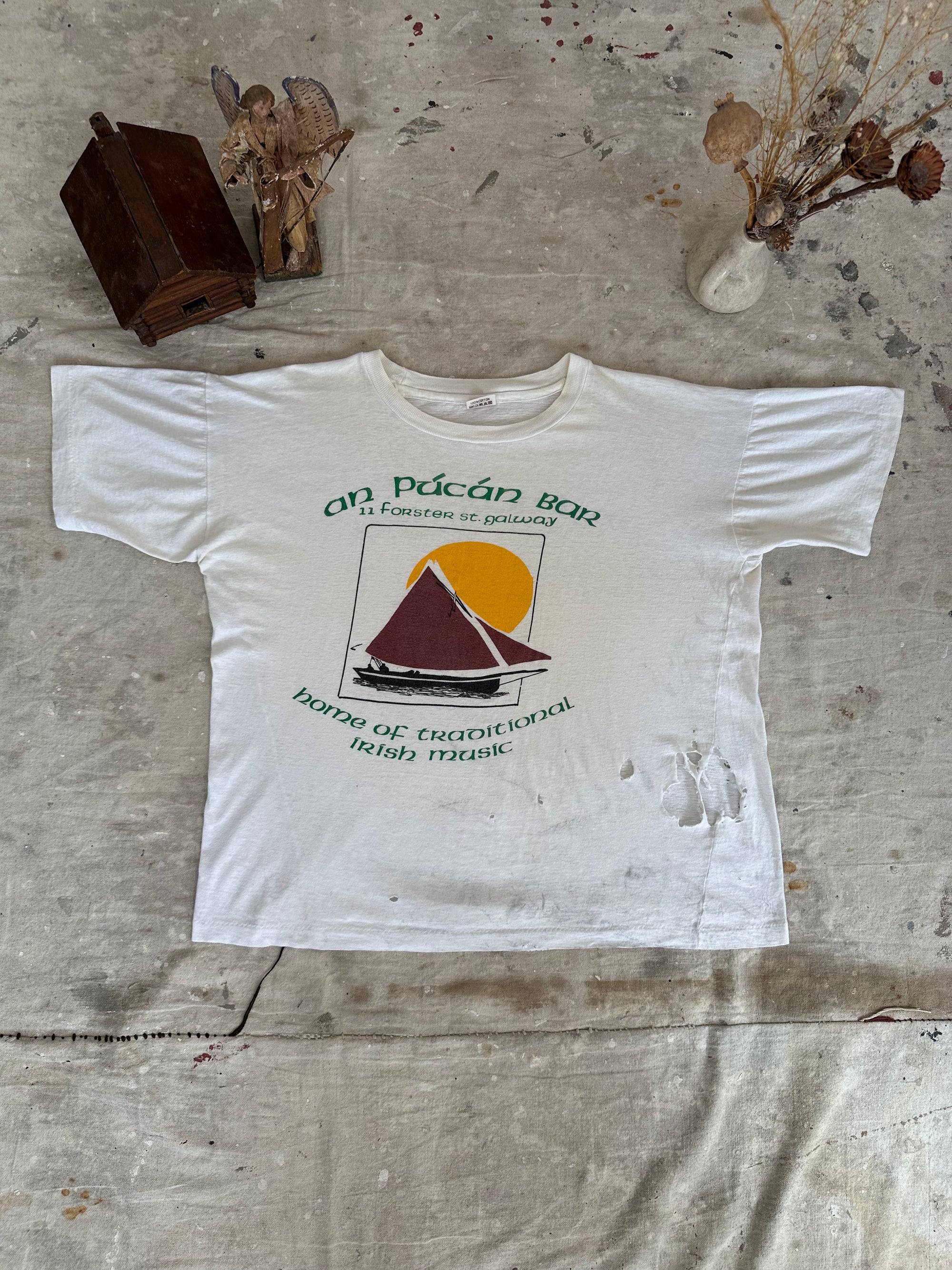 1980s Thrashed Pub Tee