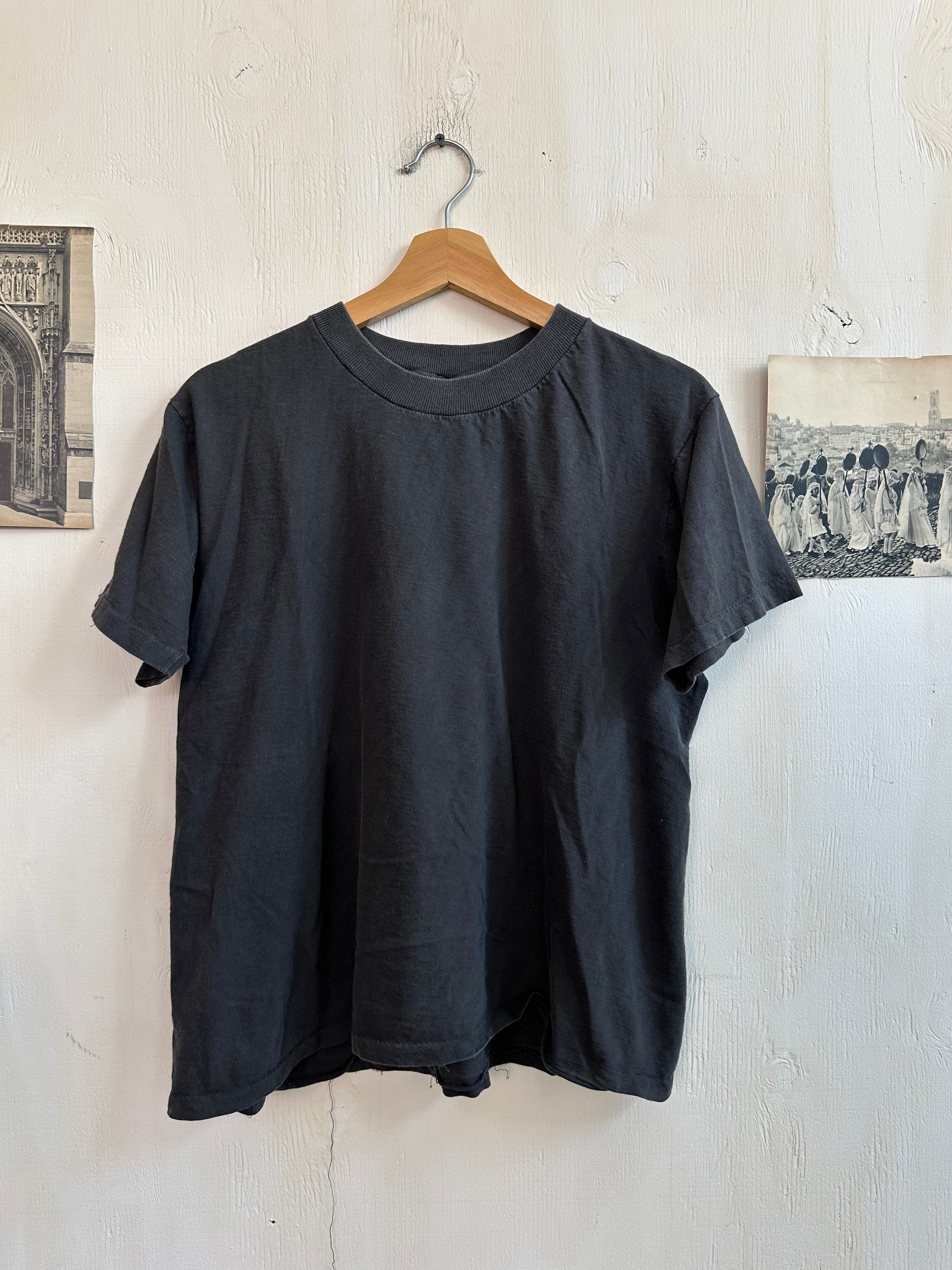 1980s Sunfaded Black Blank (Boxy M)
