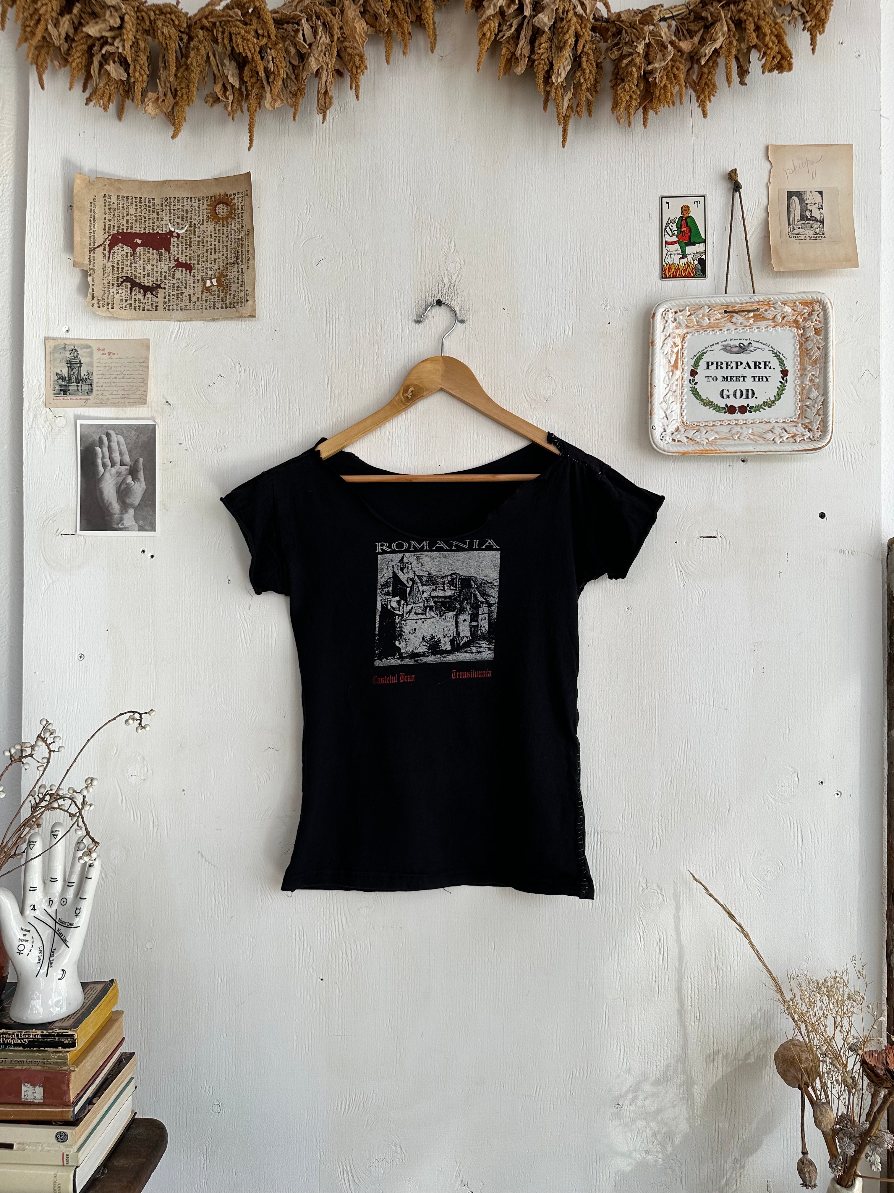 1990s Faded and Chopped Romania T-Shirt (XS/S)