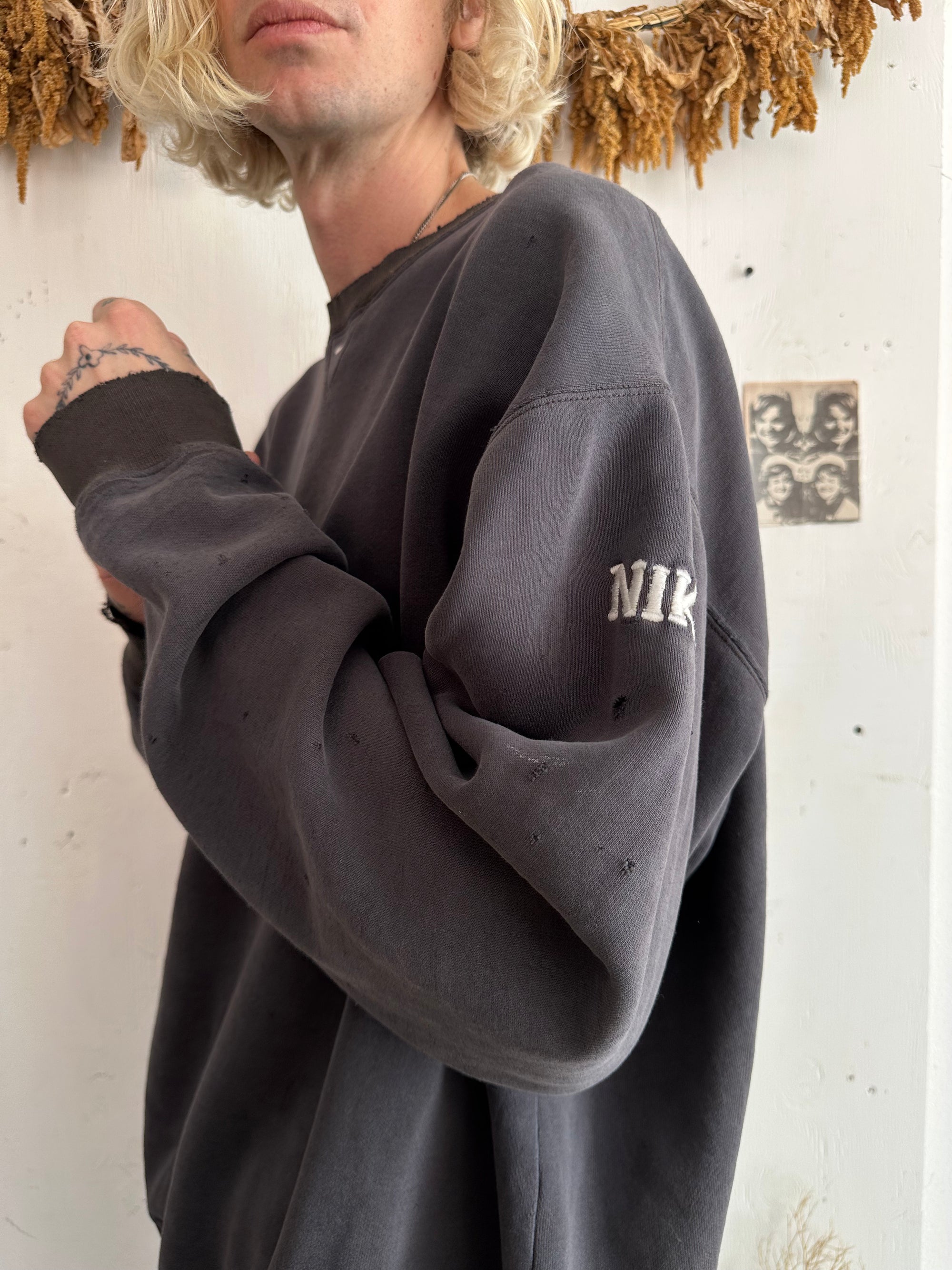 1990s Perfect Thrashed Nike Crewneck