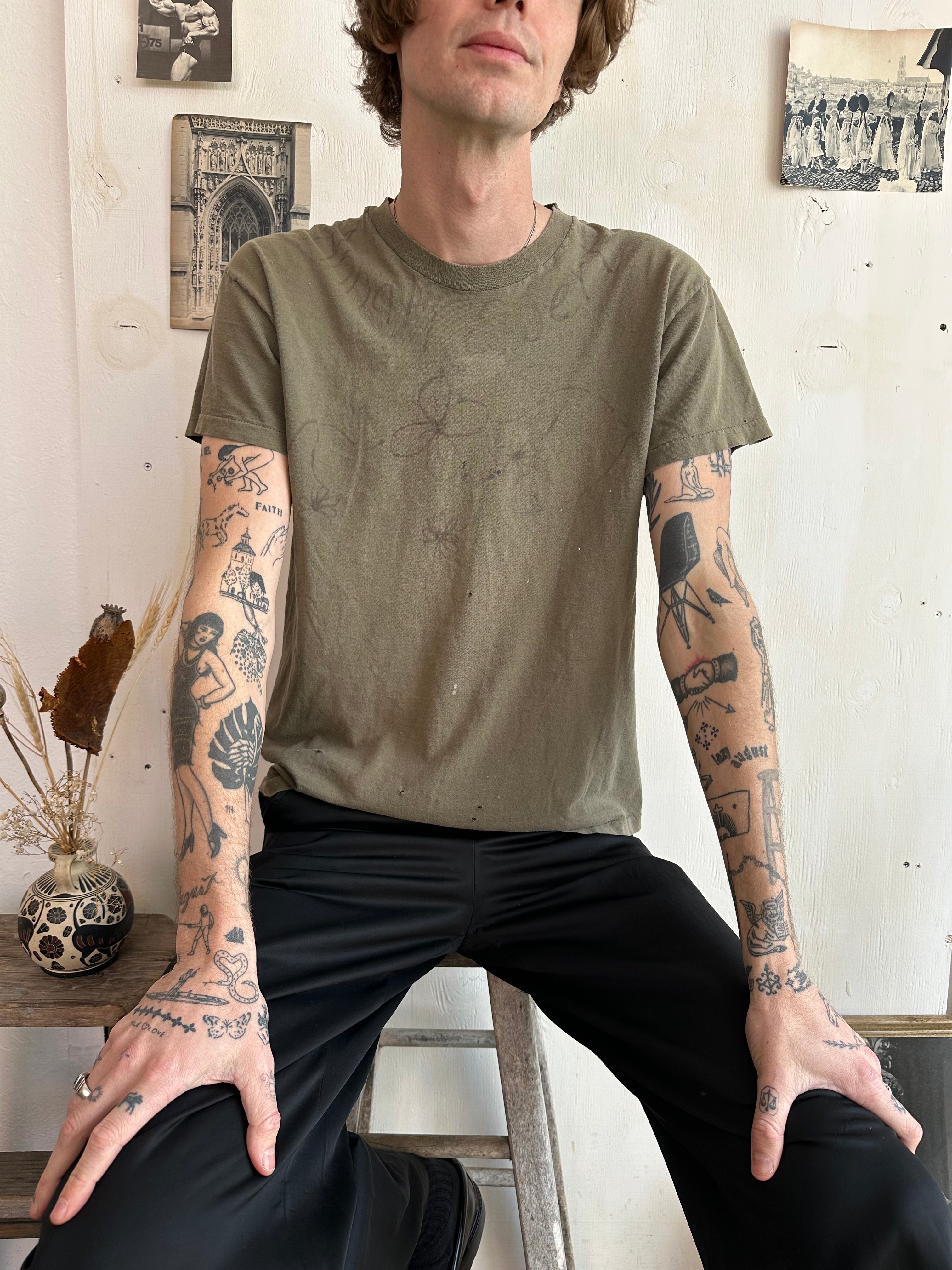 1980s Handrawn Thrashed Flower T-Shirt (M)