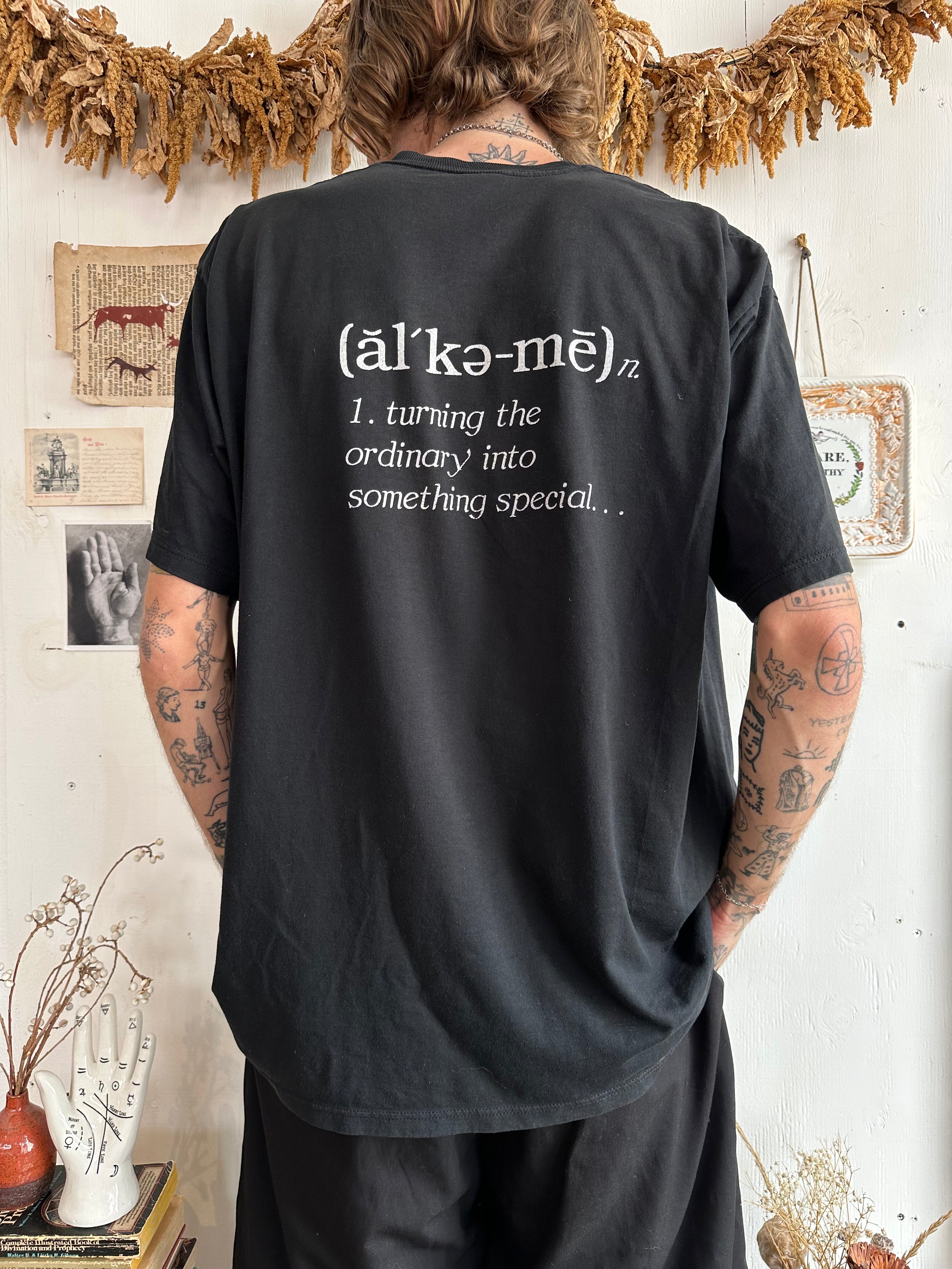 1990s Alchemy T-Shirt (Boxy XL)