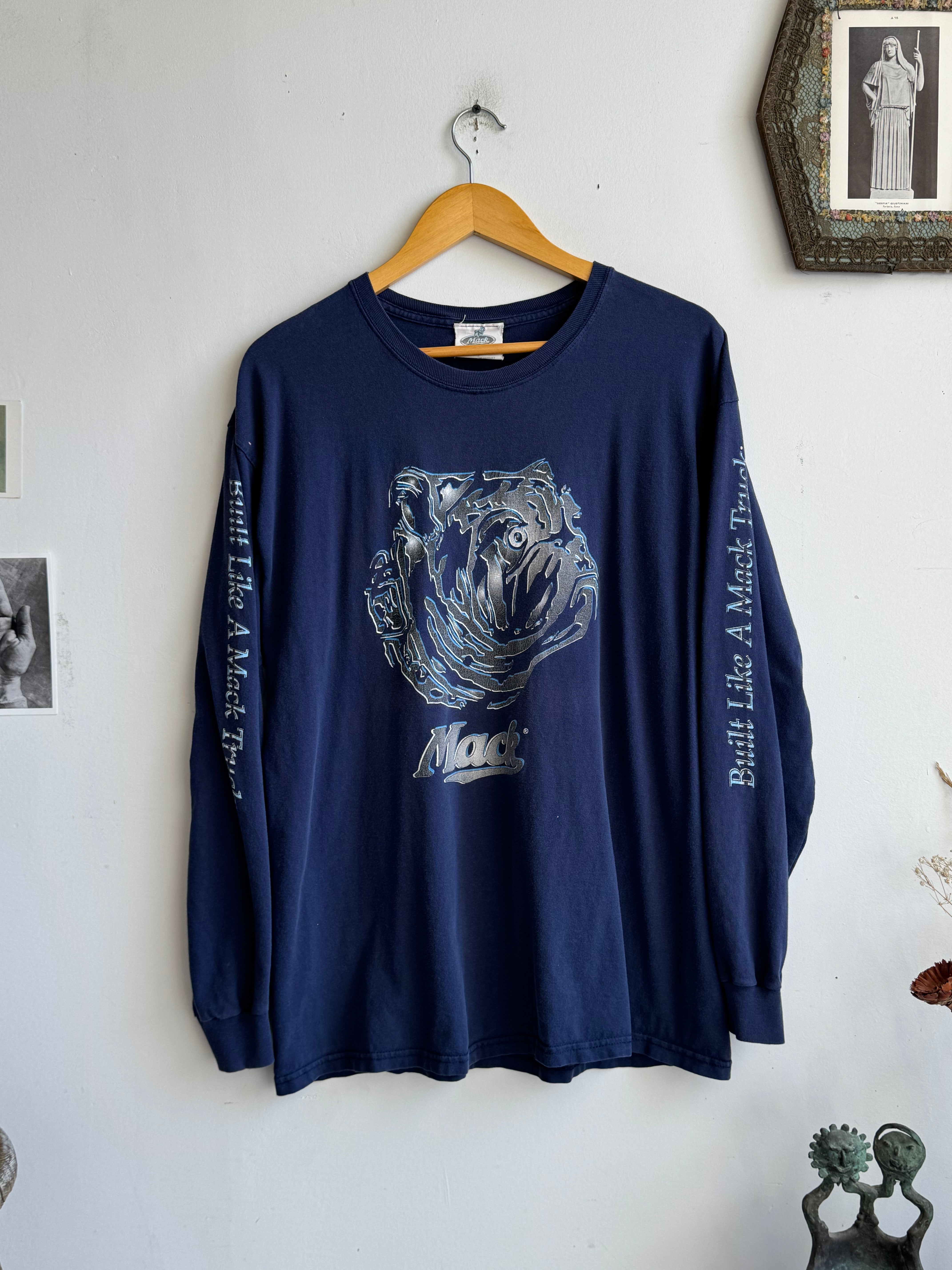 1990s Mack Long Sleeve (XL)