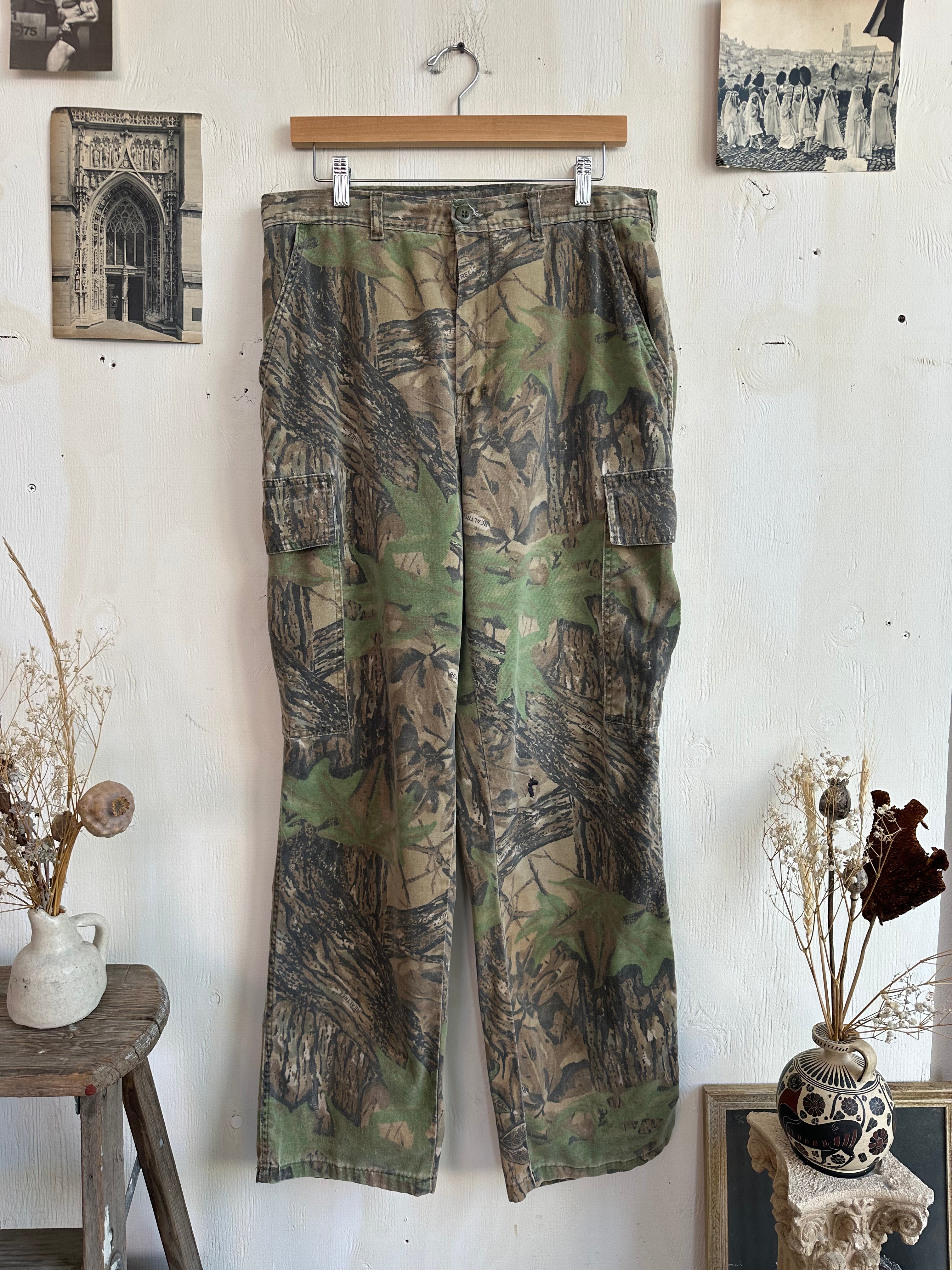 1990s Well-Worn RealTree Pants (32/32)