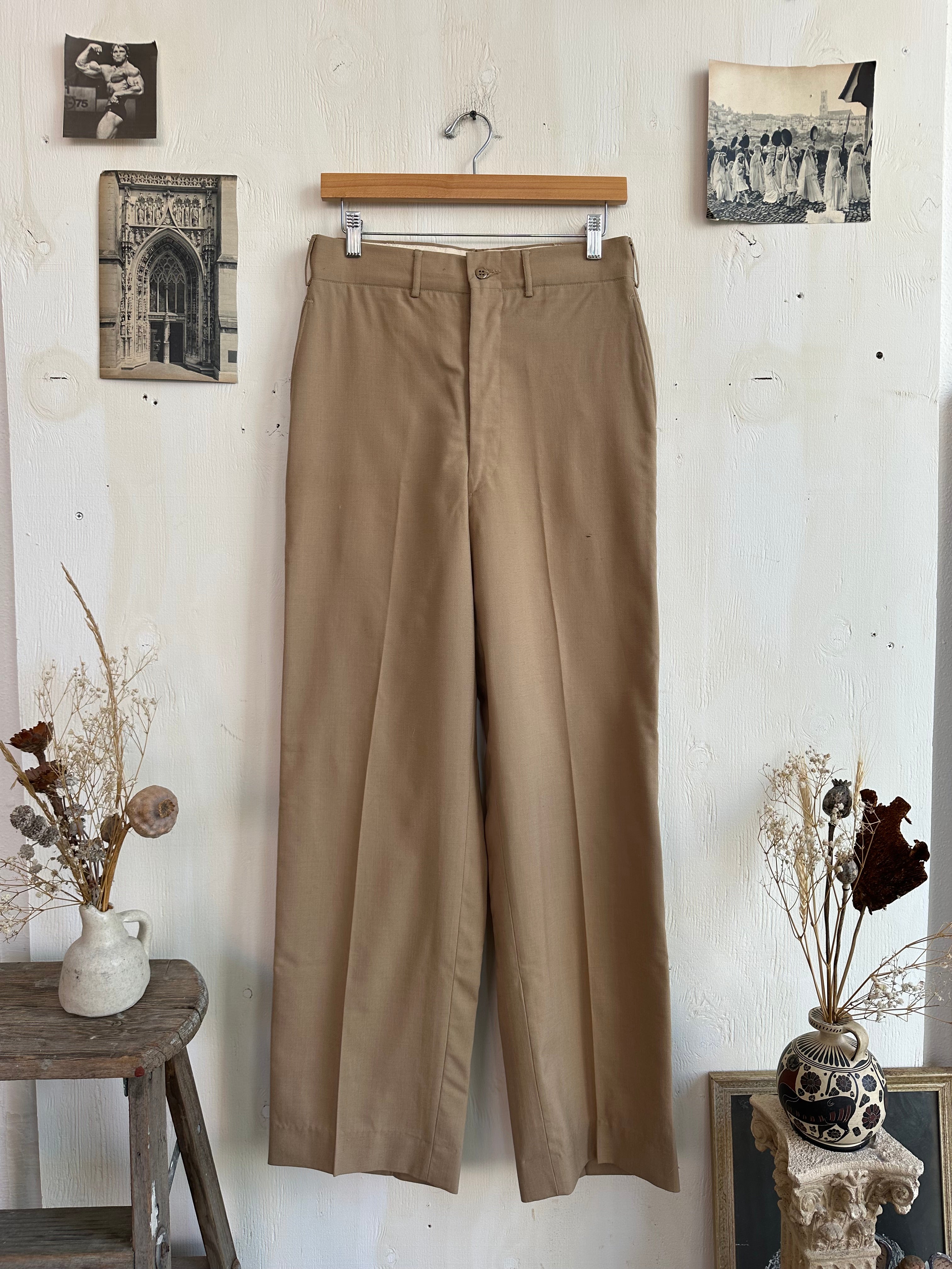 1950s Baggy High Waisted Khaki Trousers (30/32)