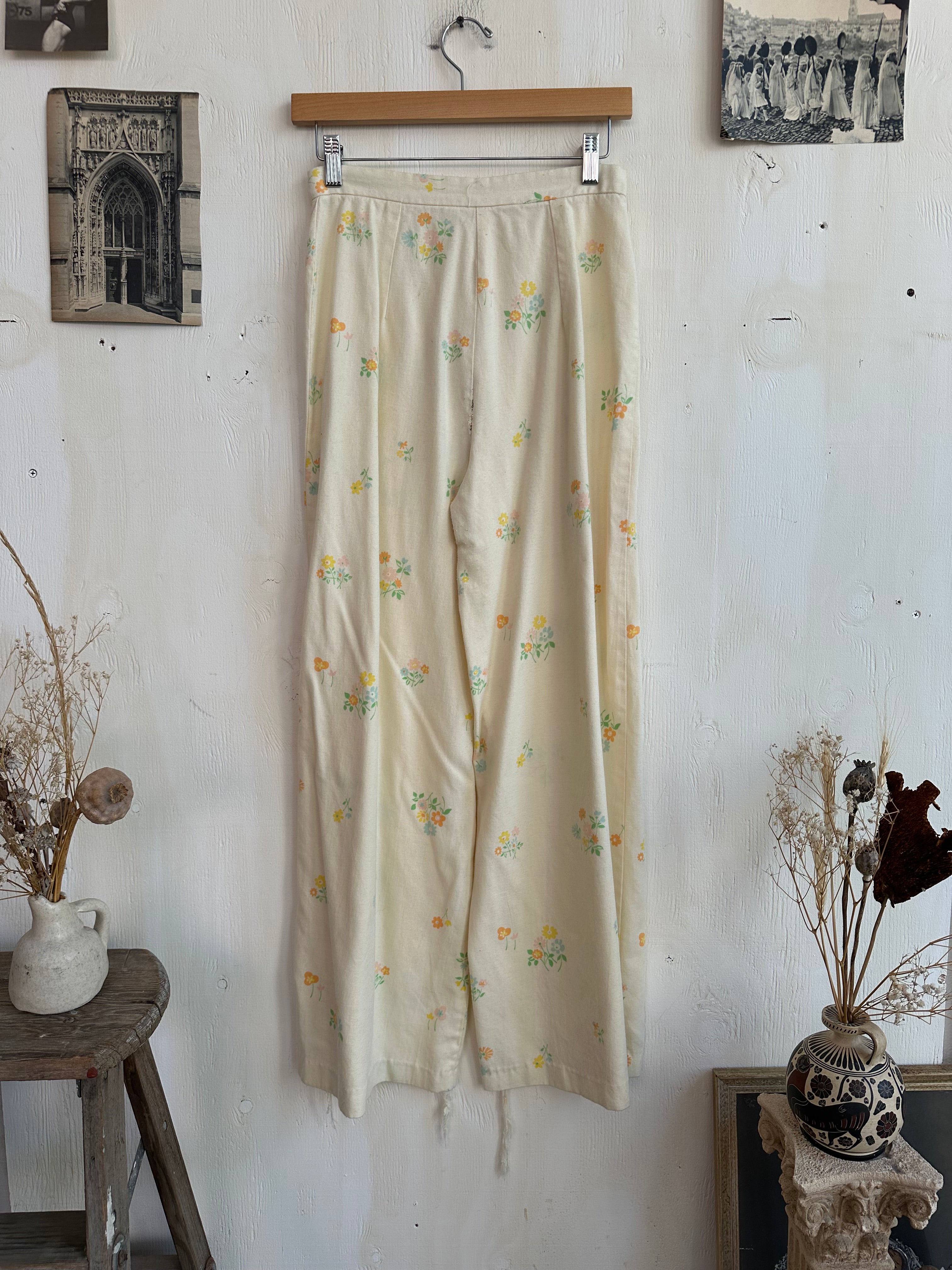 1970s Homemade Floral Trouser (27/29)