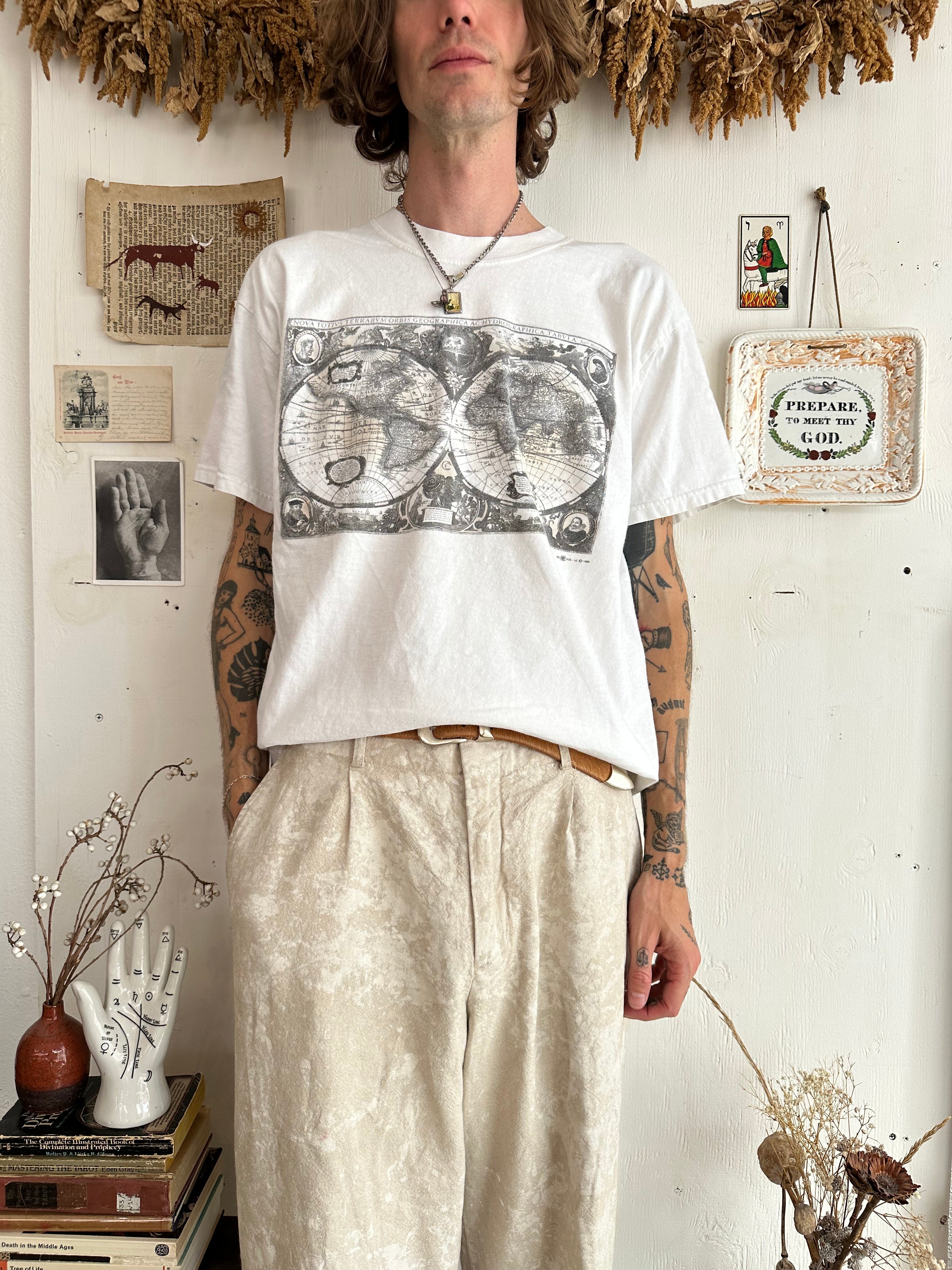1999 World Map T-Shirt (L/XL)