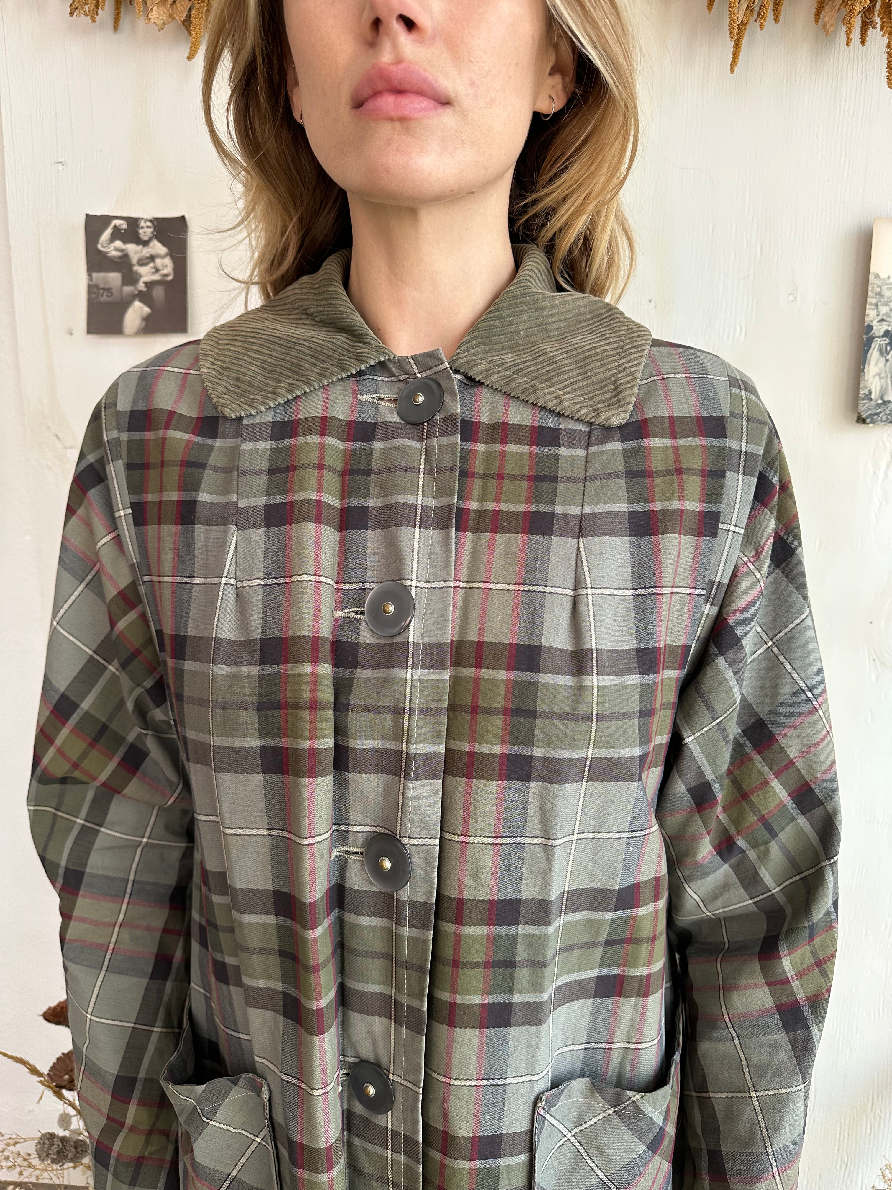 1960s Plaid Overcoat (S/M)