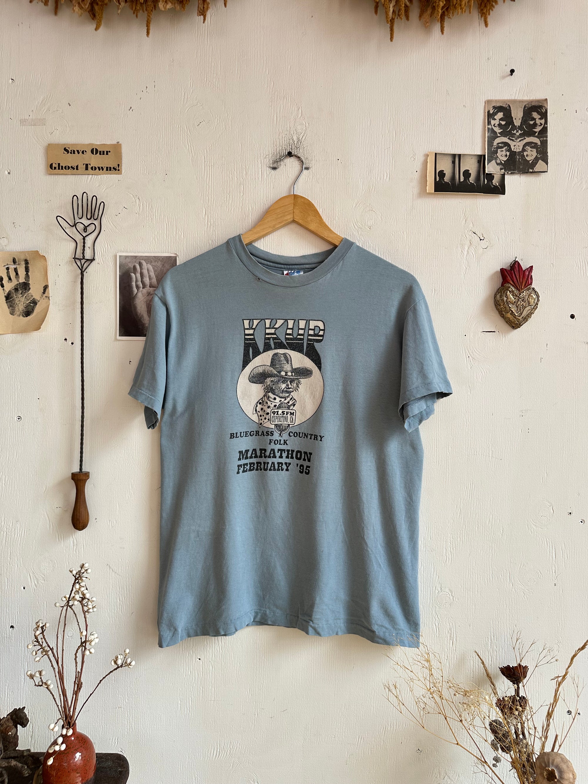 1995 Bluegrass Country Folk Marathon Tee