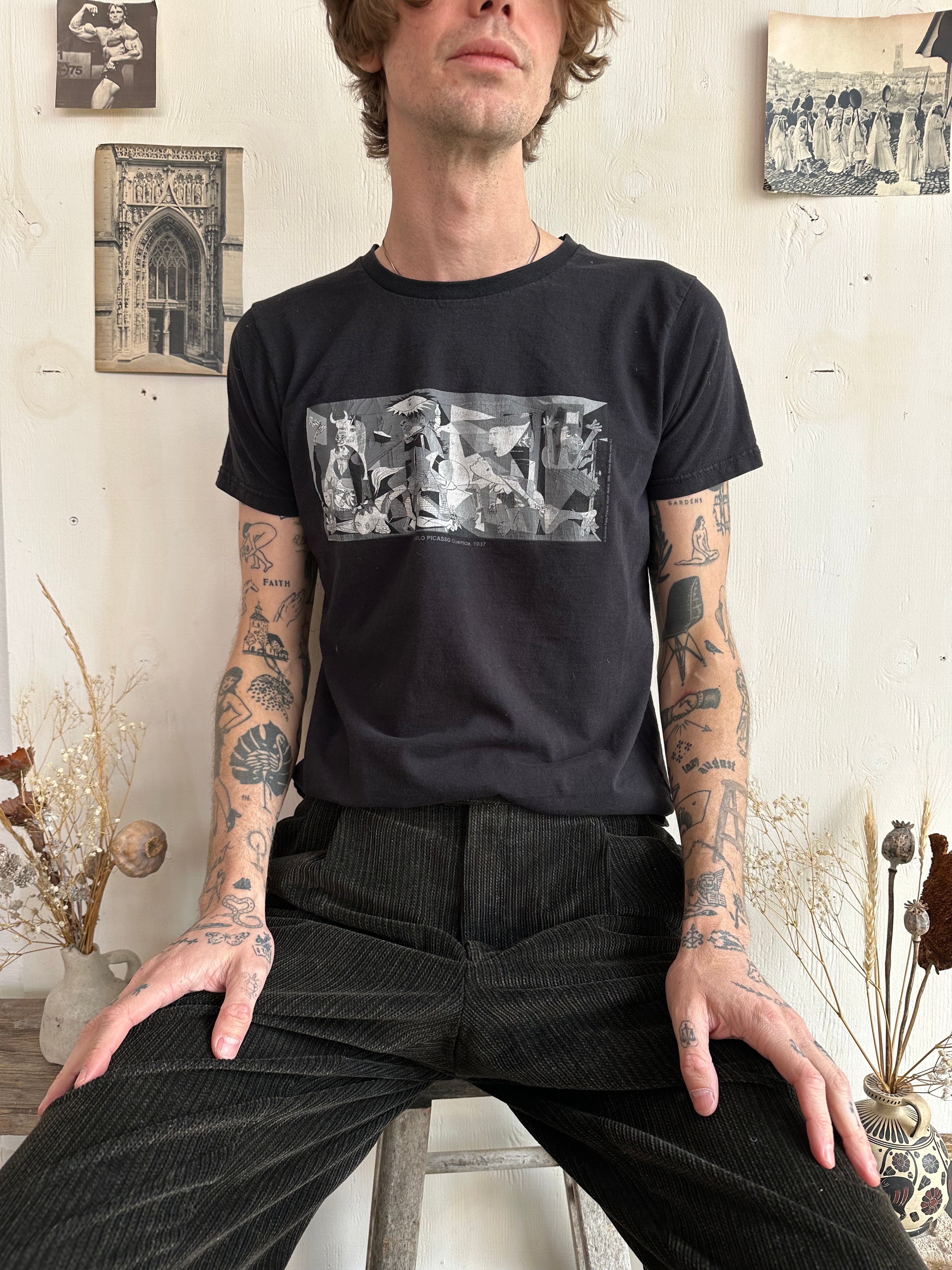 2000s Picasso Tee (M)