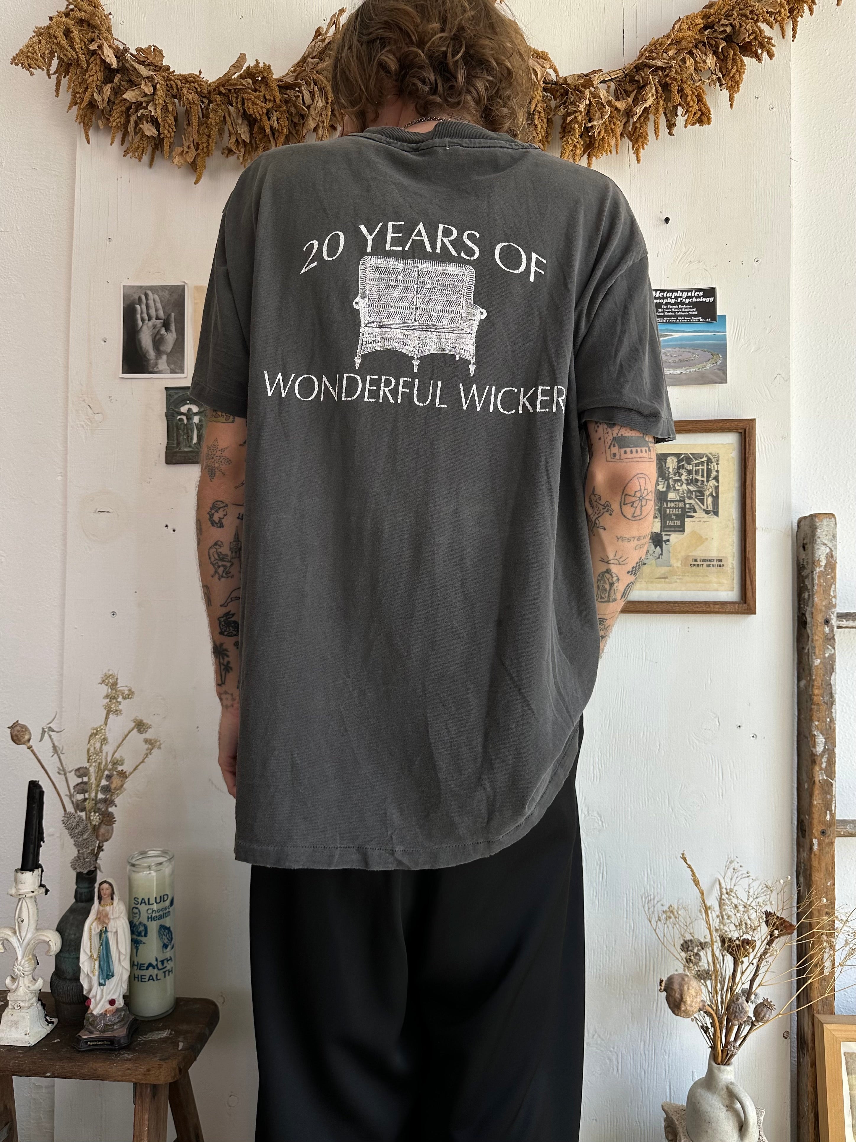 1990s Well Worn Wicker T-Shirt (XL/XXL)
