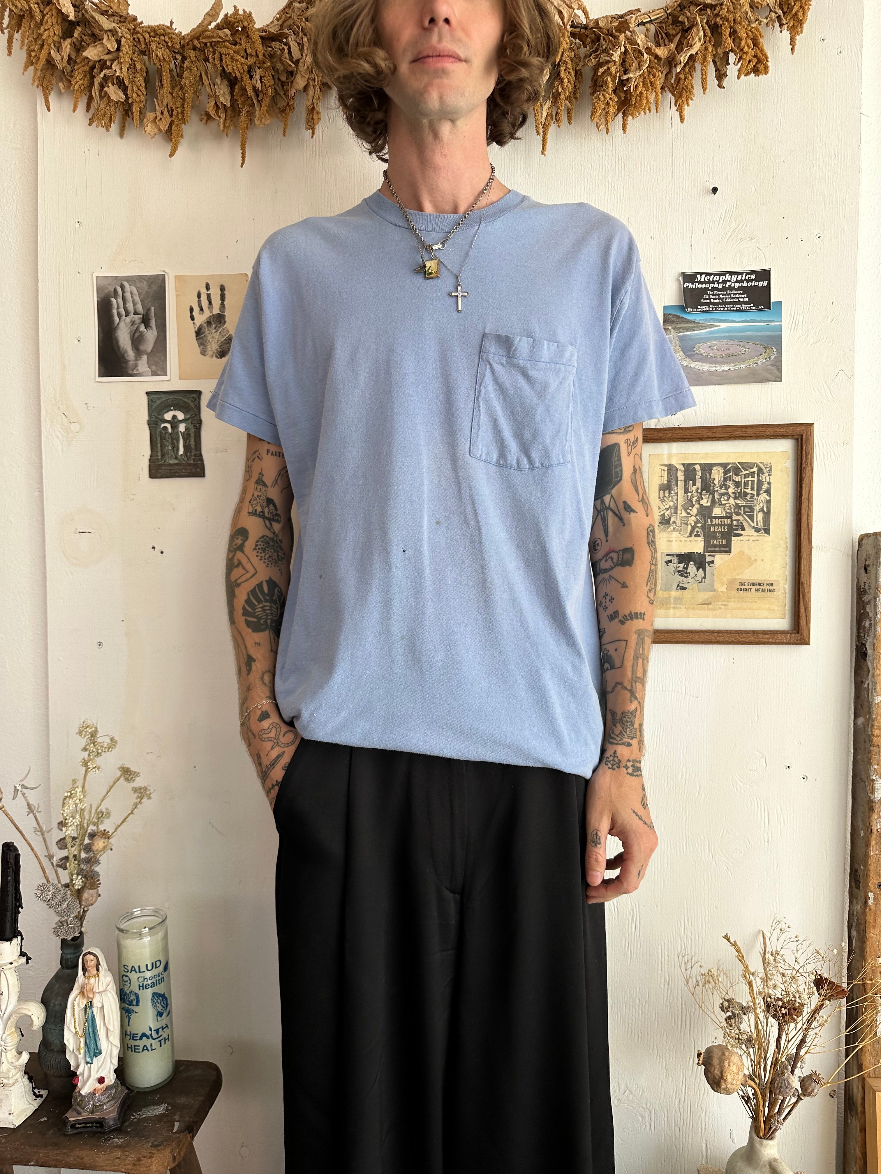 1980s Well Worn Light Blue Pocket Blank (XL)