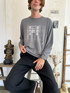 1990s Sunfaded Architecture Long Sleeve (Boxy L/XL)