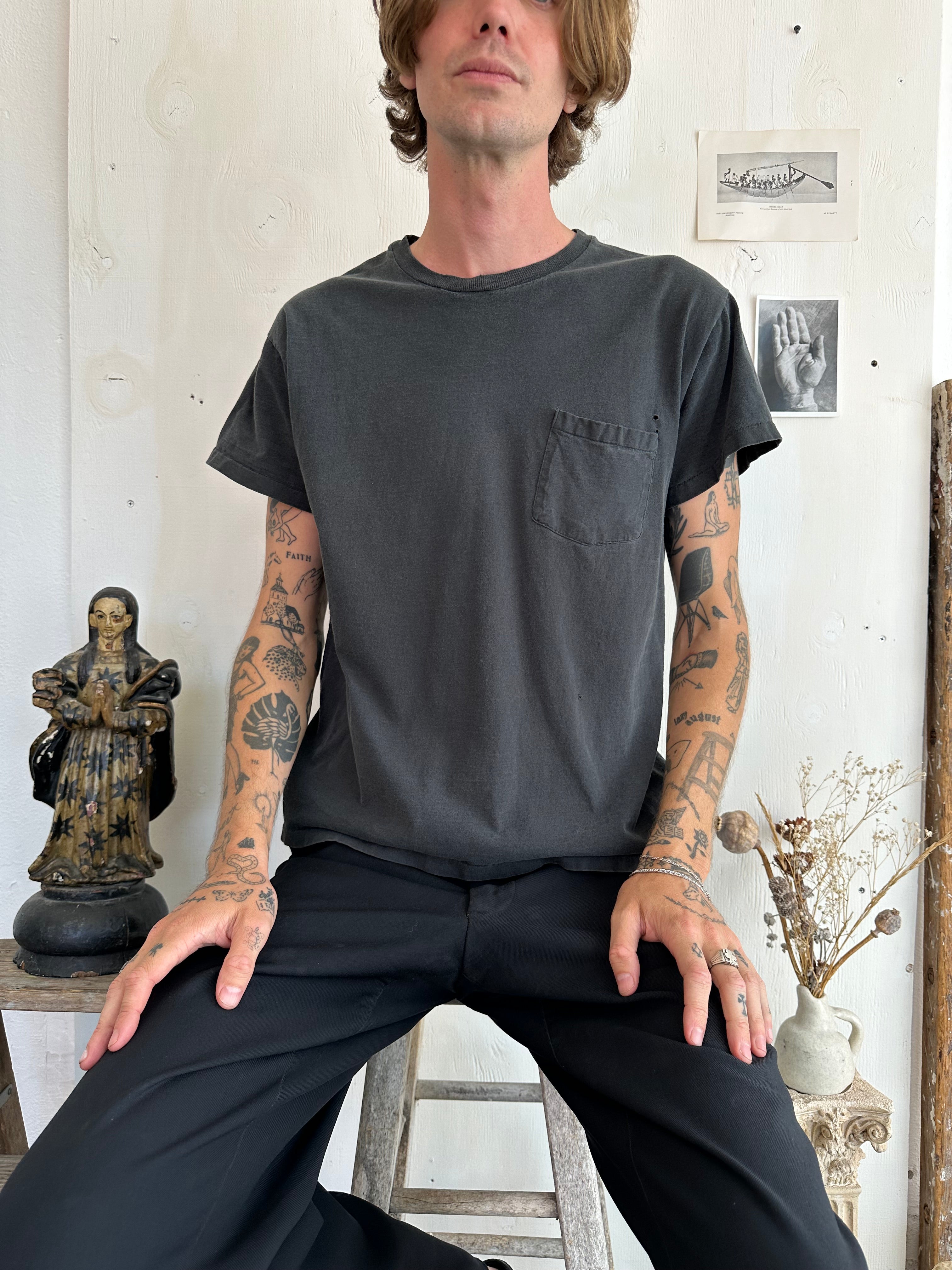 1990s Black Pocket Tee (Boxy M)