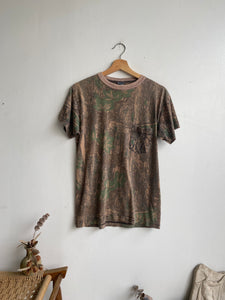 1990s Camo Pocket T-Shirt (S/M)