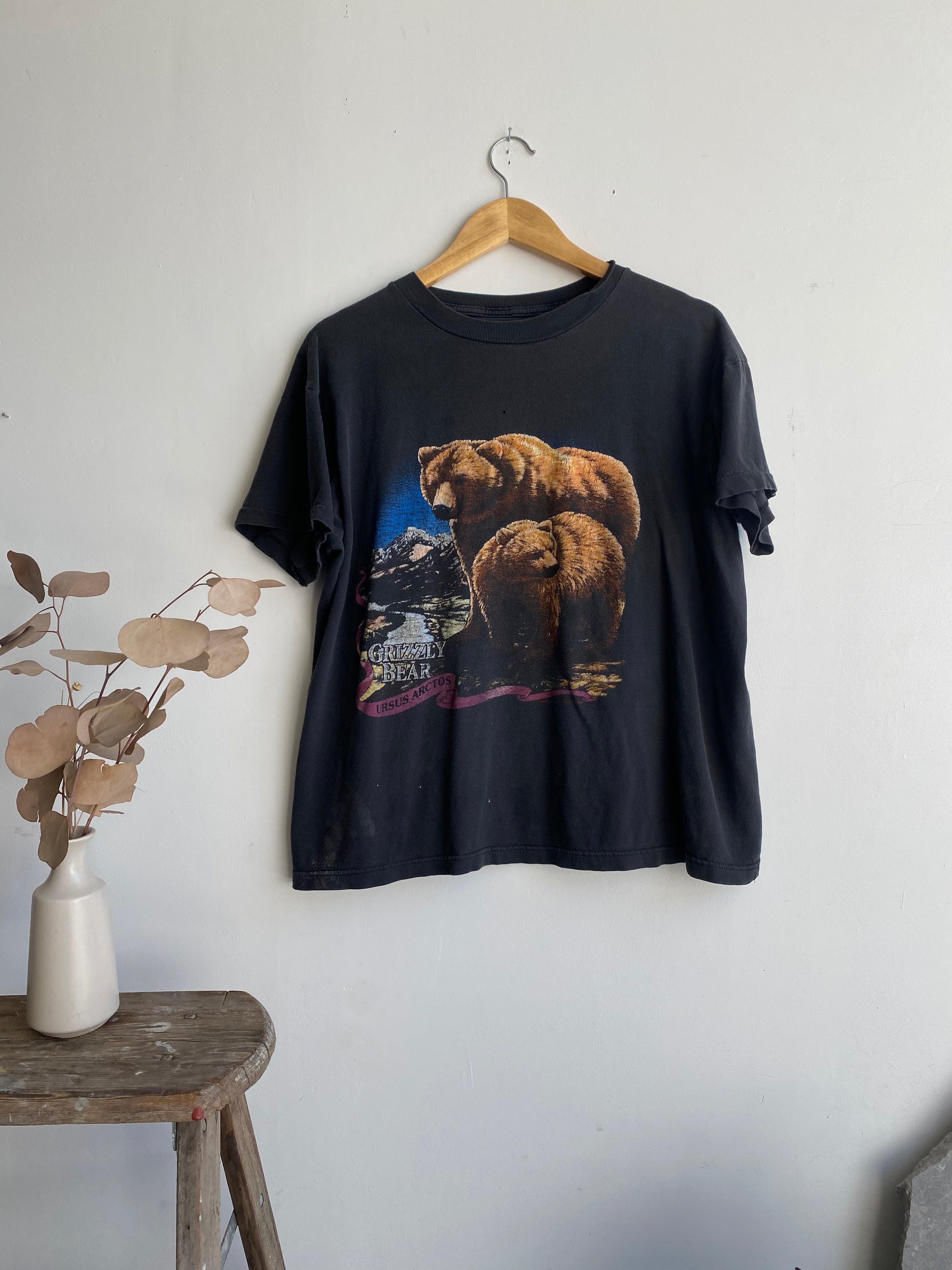 1990s Grizzly Bear T-Shirt (Boxy M)