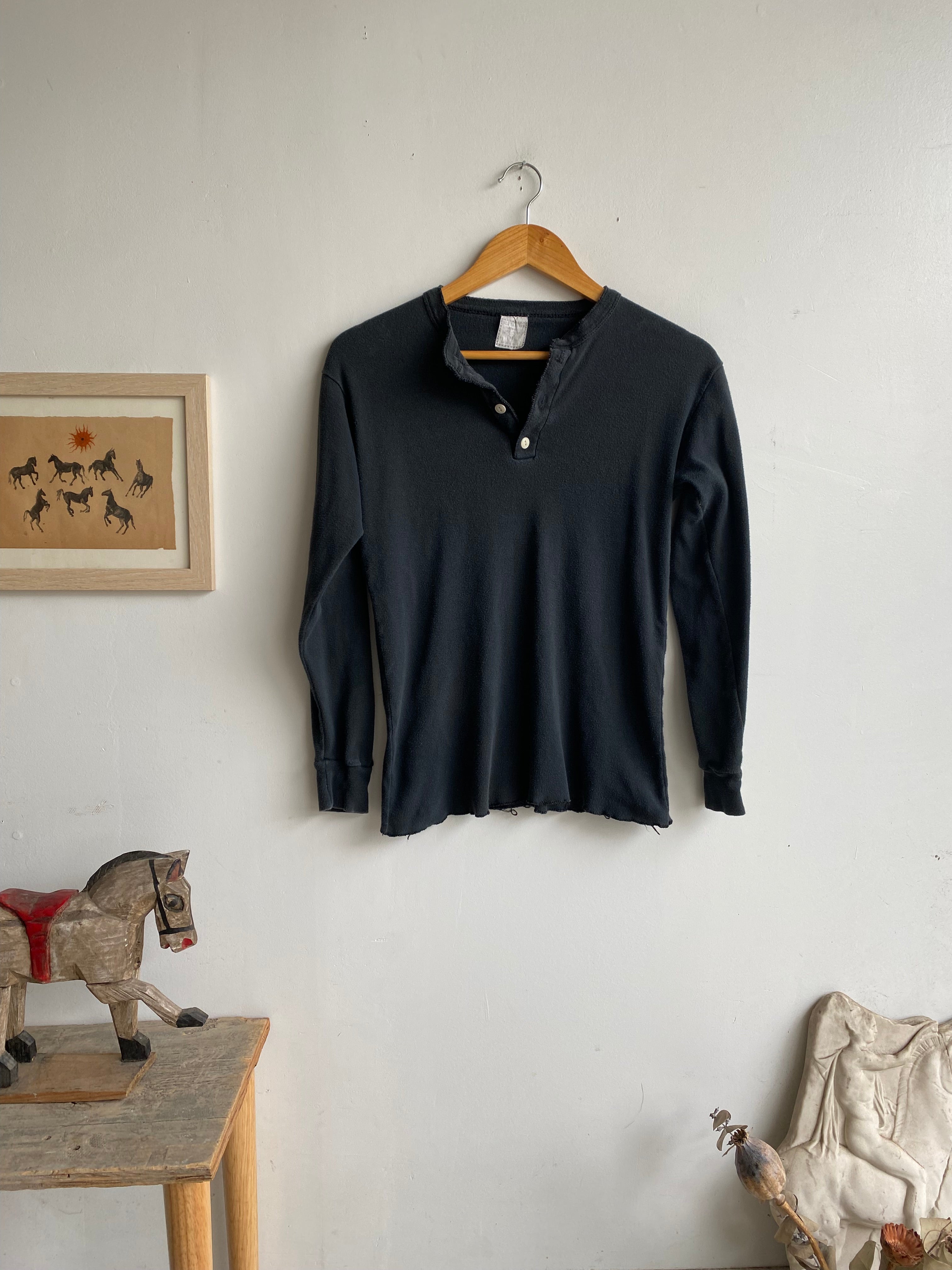 1980s Black Henley Long Sleeve (S)