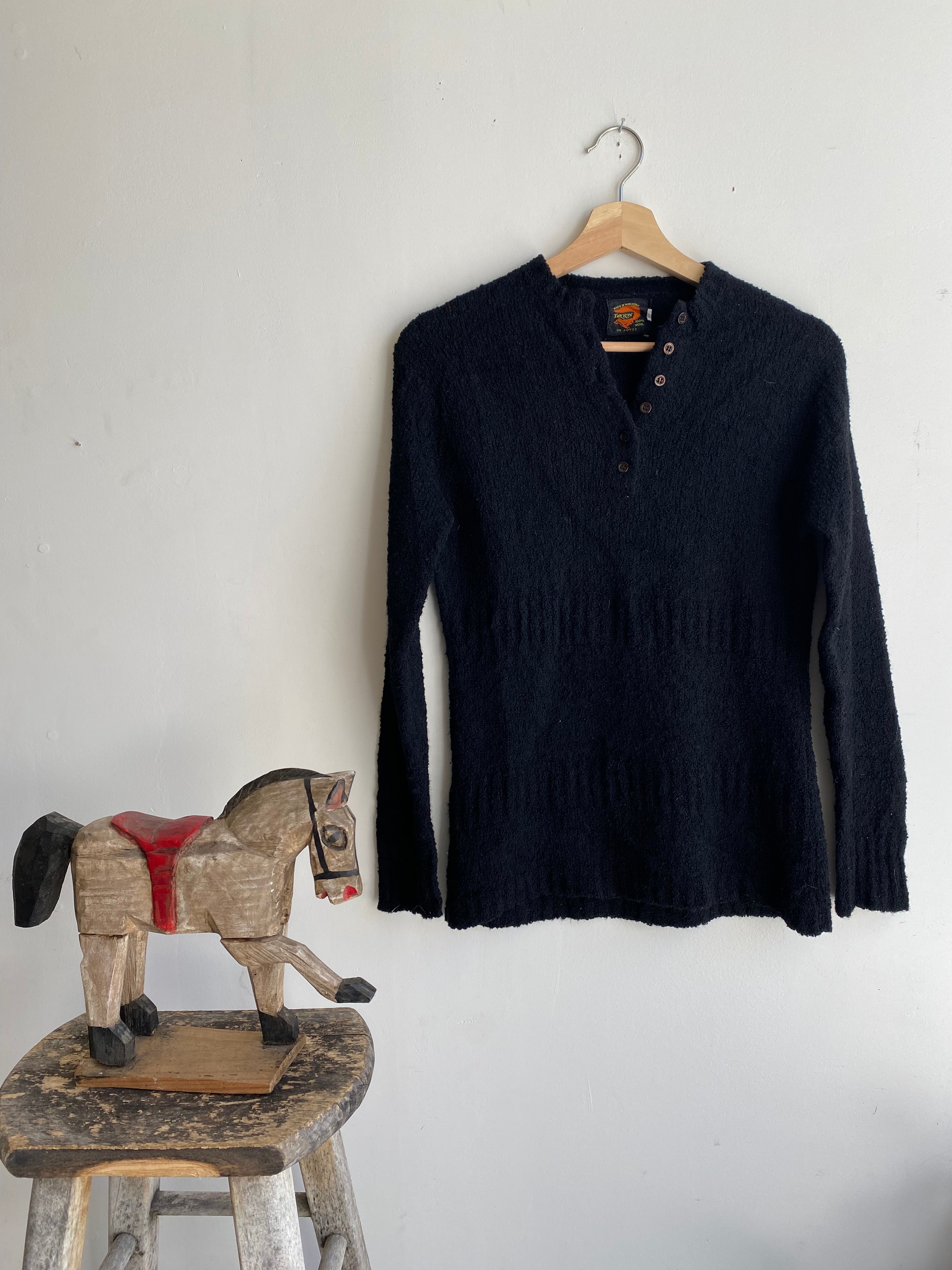 1980s Knit Henley Long Sleeve (S/M)