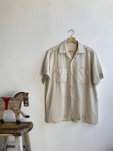 1960s Loop Collar Thrashed Short Sleeve Button-Up (Boxy L)