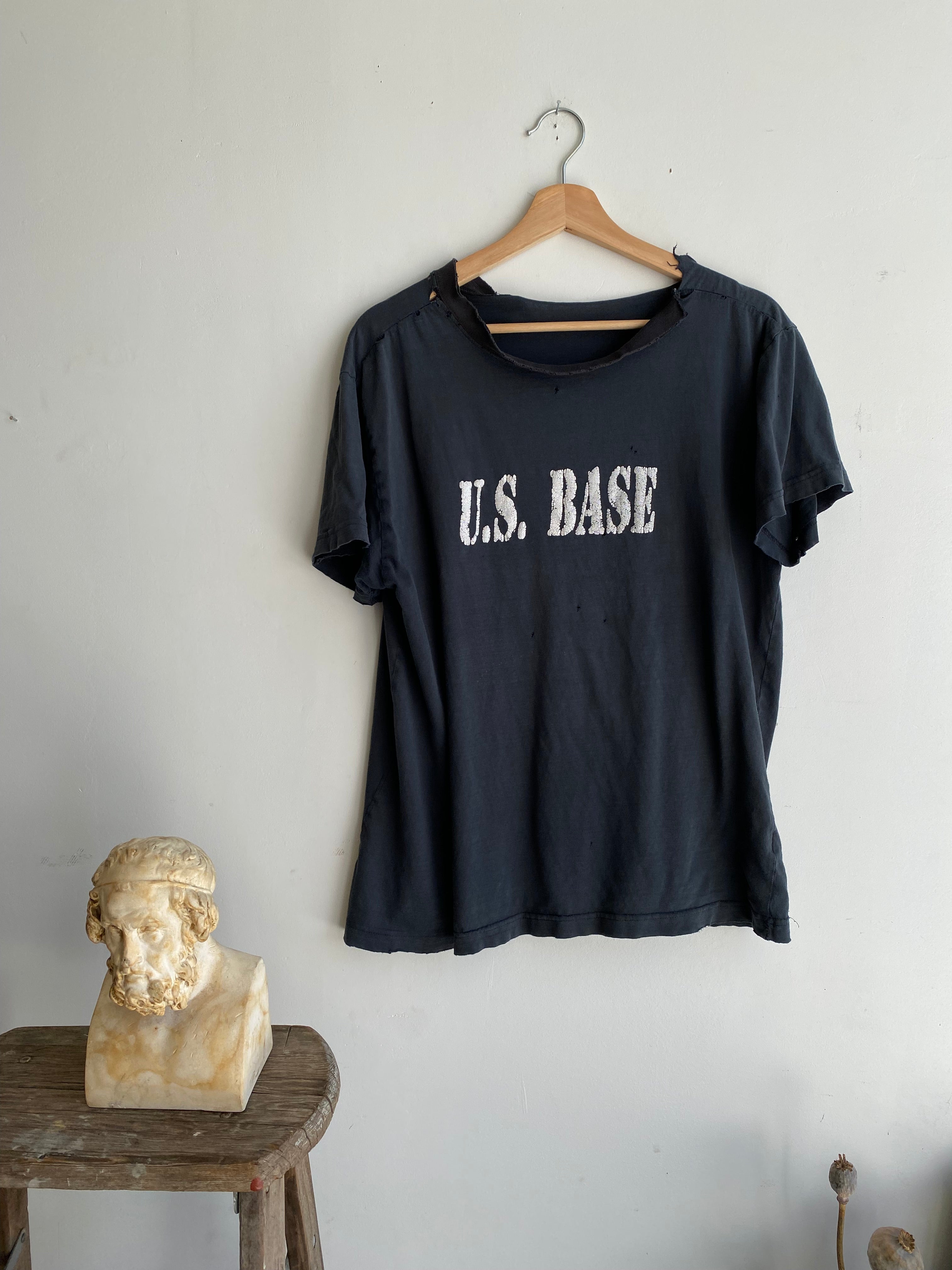 1980s Thrashed U.S. Base T-Shirt (M)