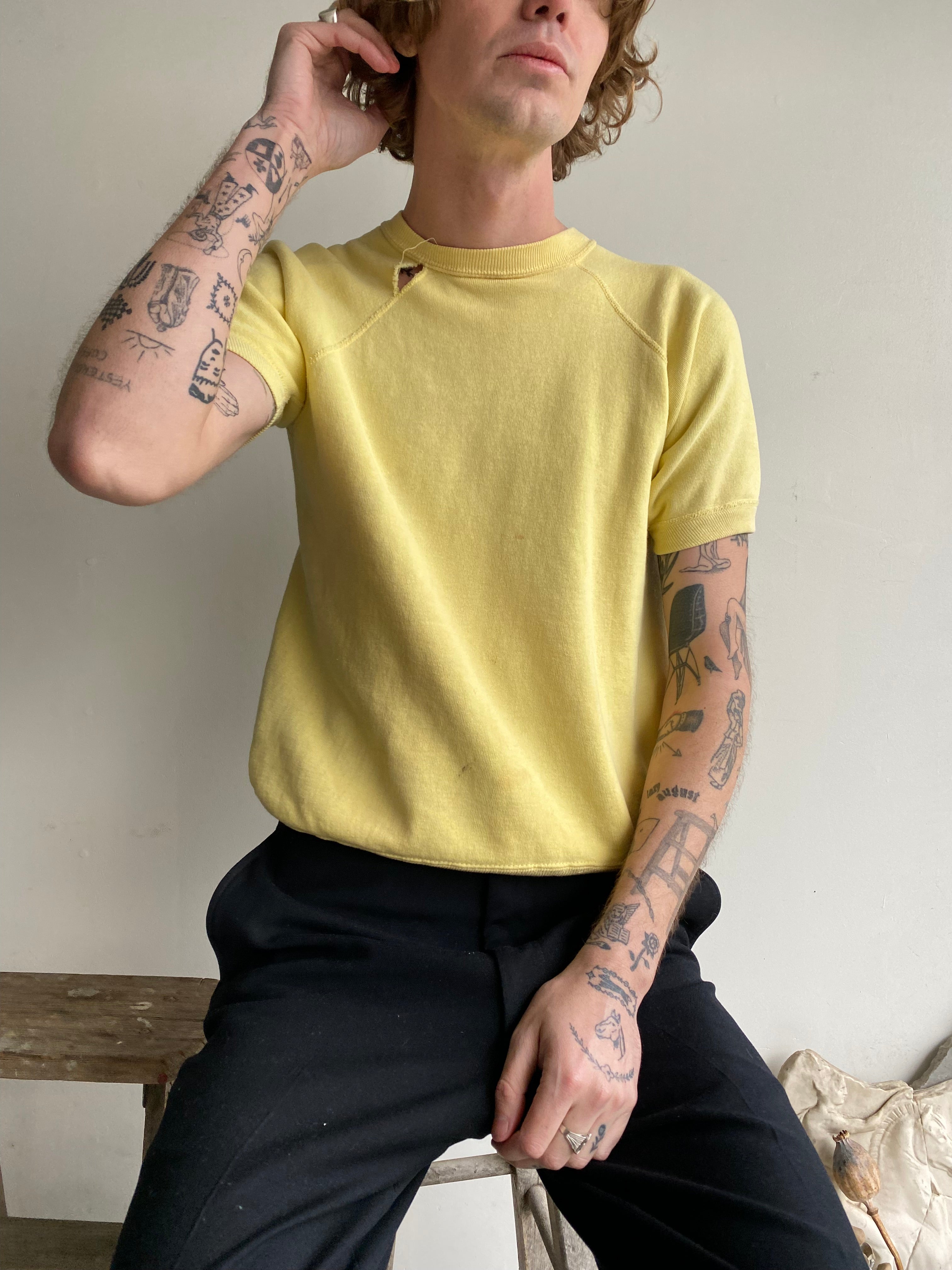 1970s Yellow Short Sleeve Sweatshirt (S/M)