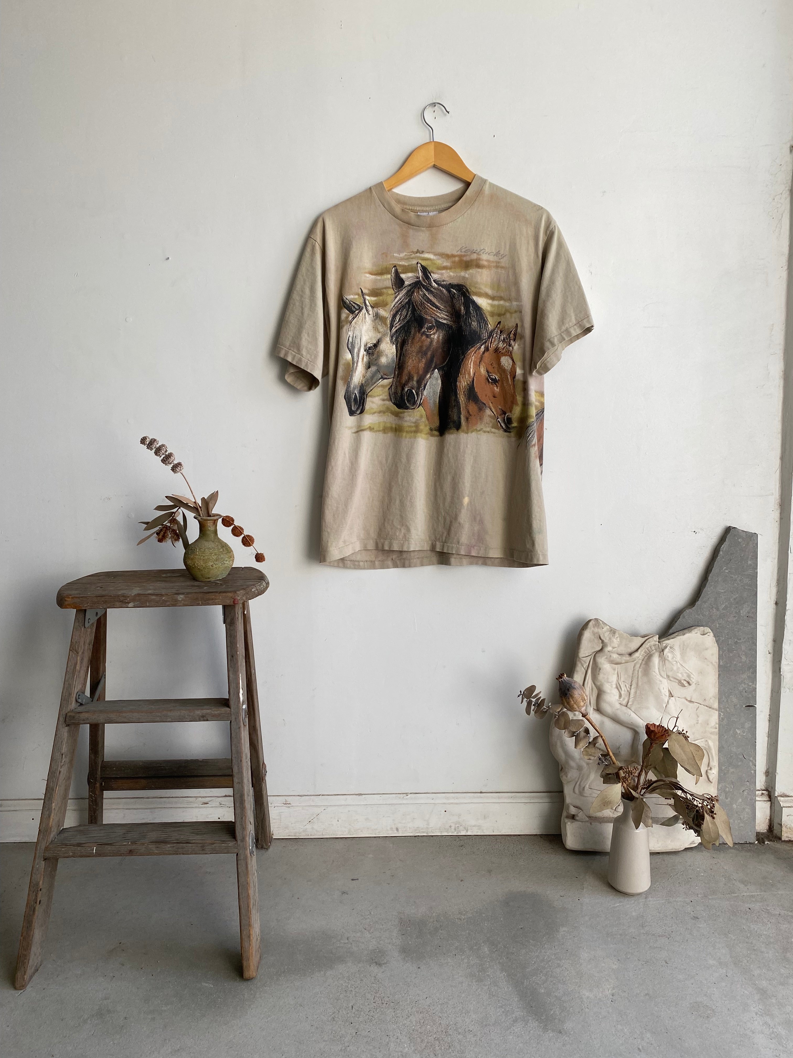 1980s Wrap-Around Kentucky Horses Tee (M/L)