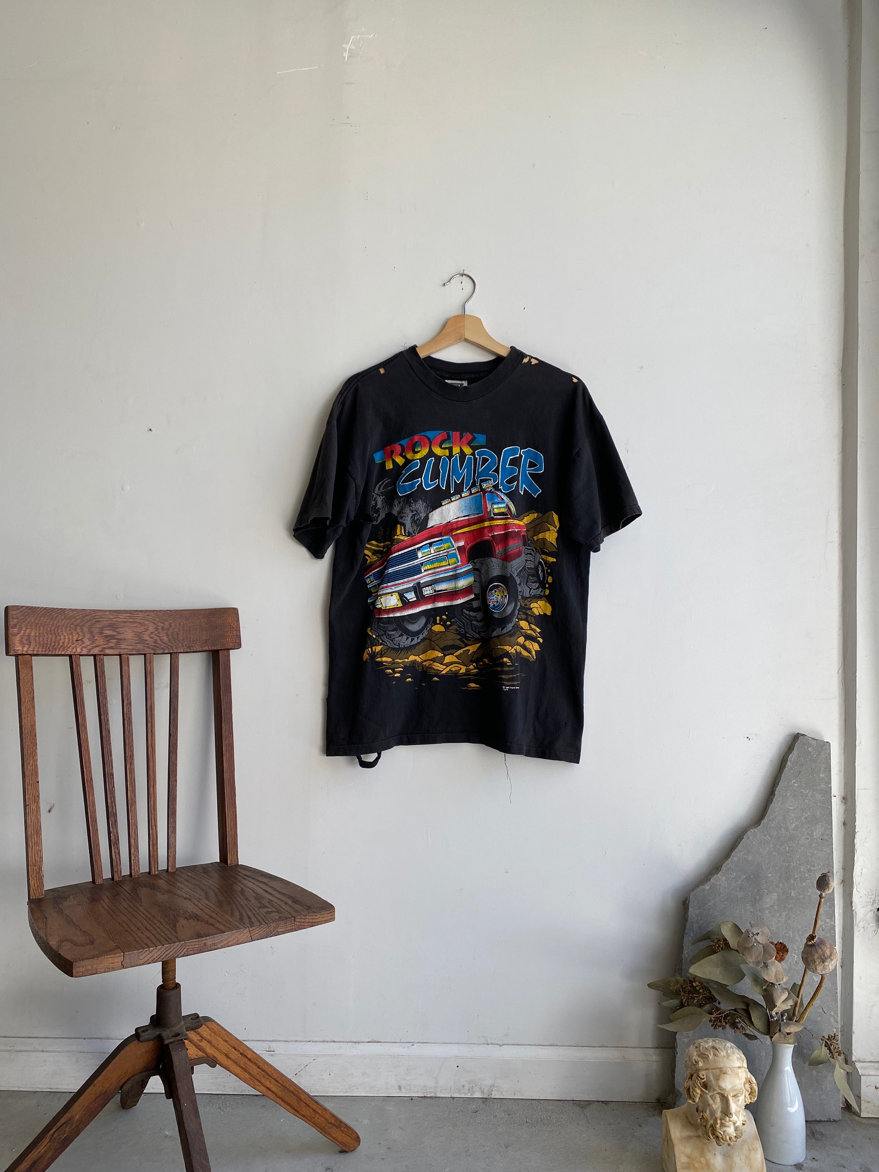 1993 Thrashed Rock Climber T-Shirt (M)