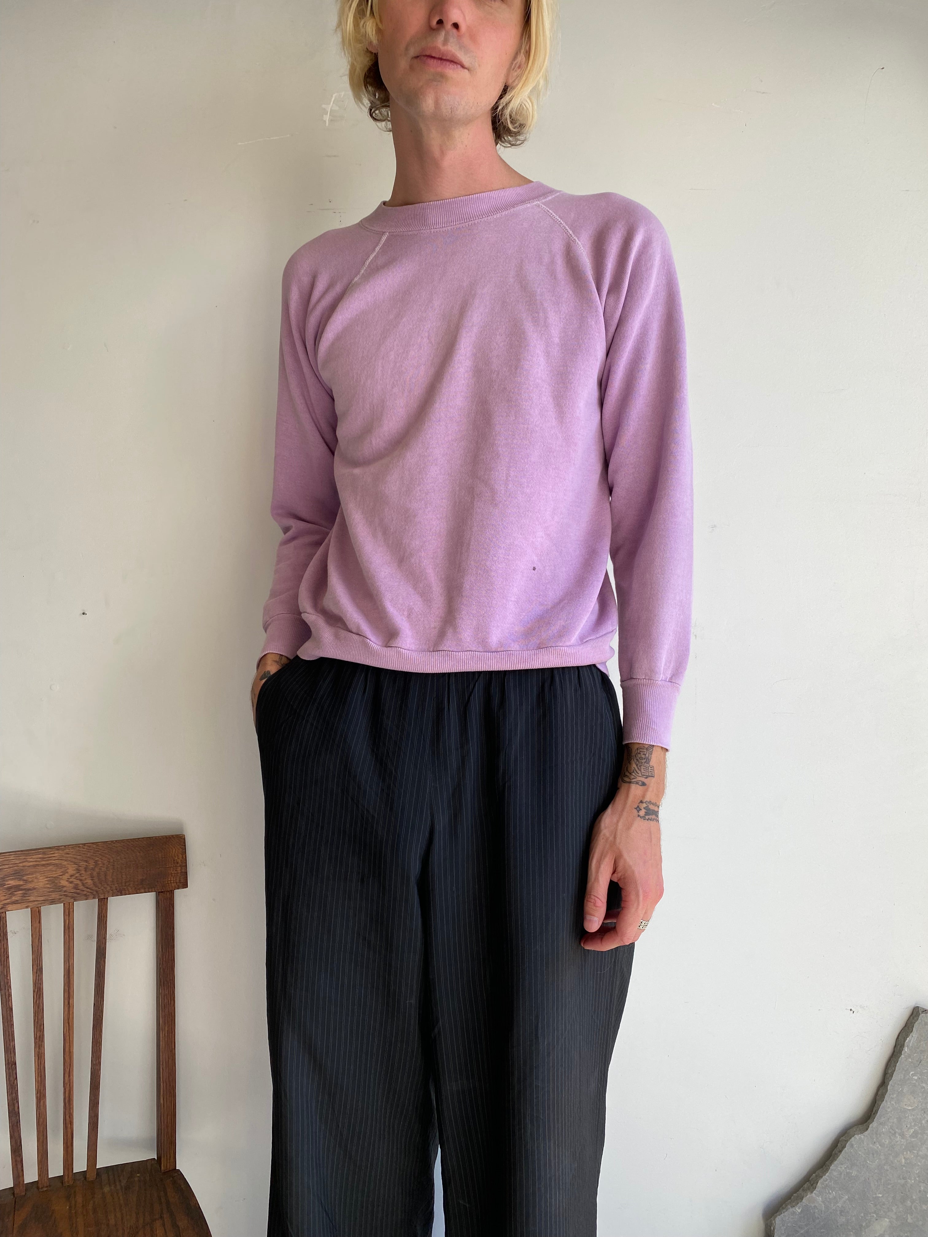 1980s Lavender Blank Sweatshirt (M)