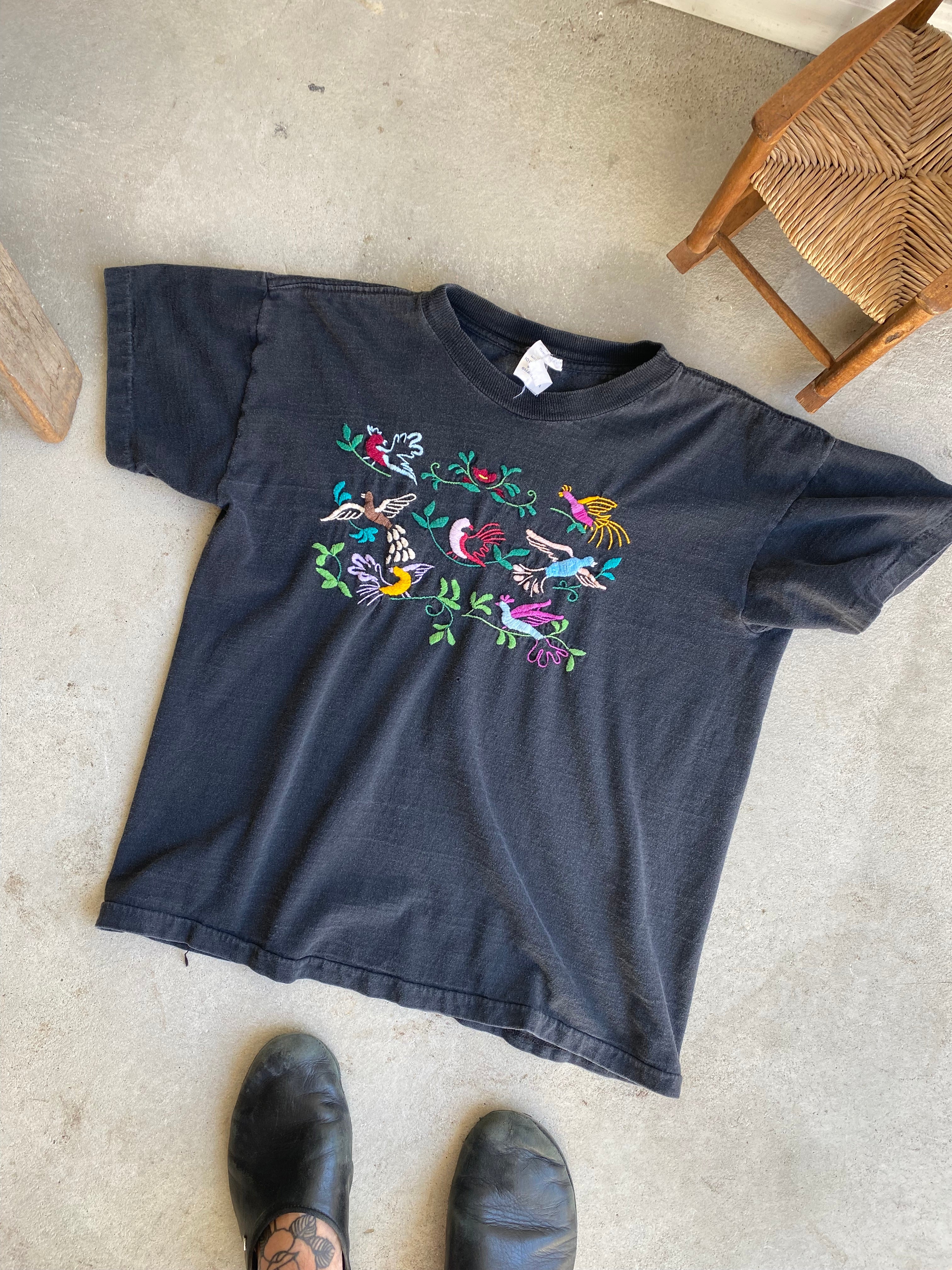 1980s Embroidered Birds T-Shirt (S/M)