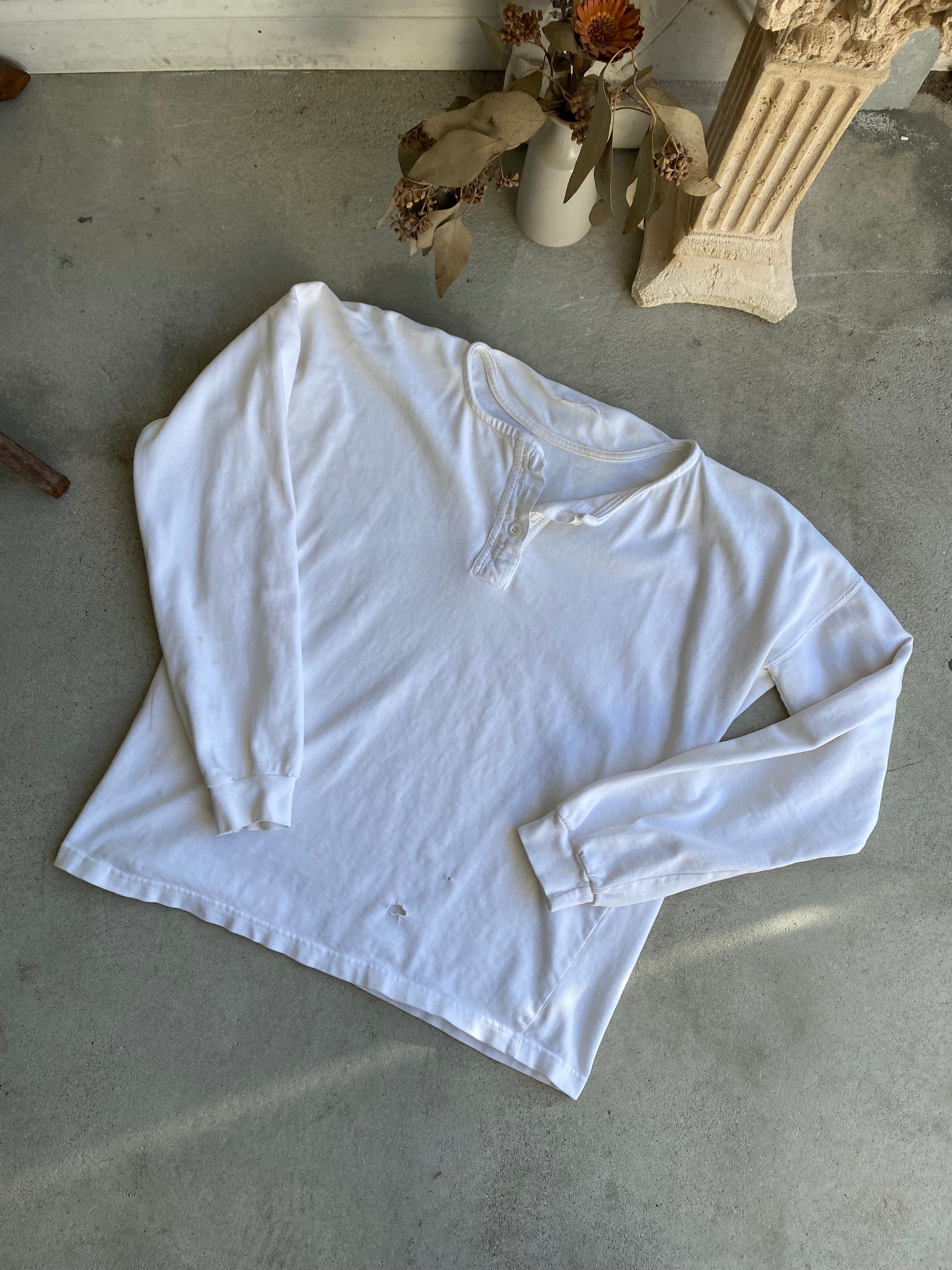 1980s Henley Long Sleeve (S/M)