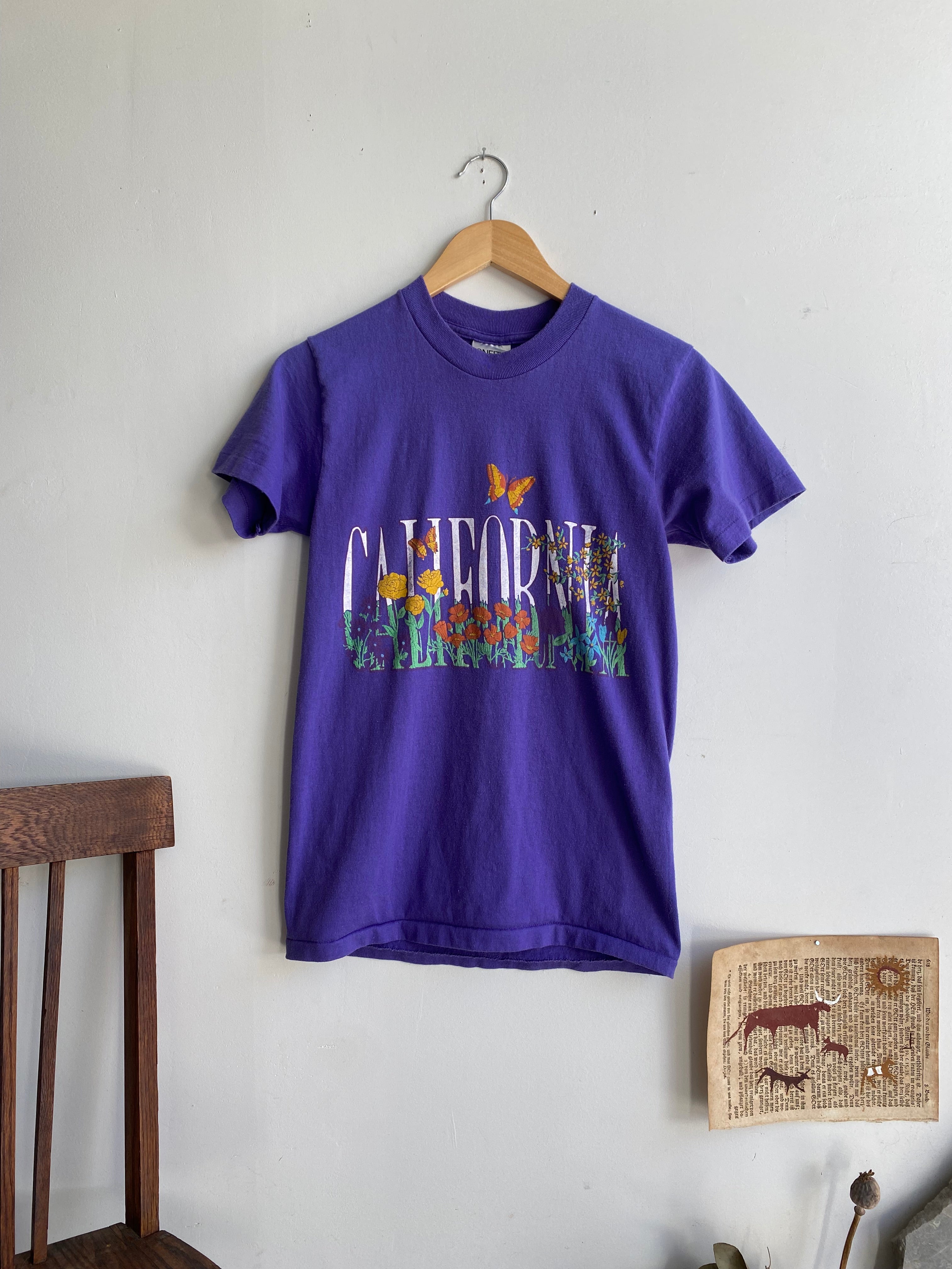 1990s California T-Shirt (S/M)